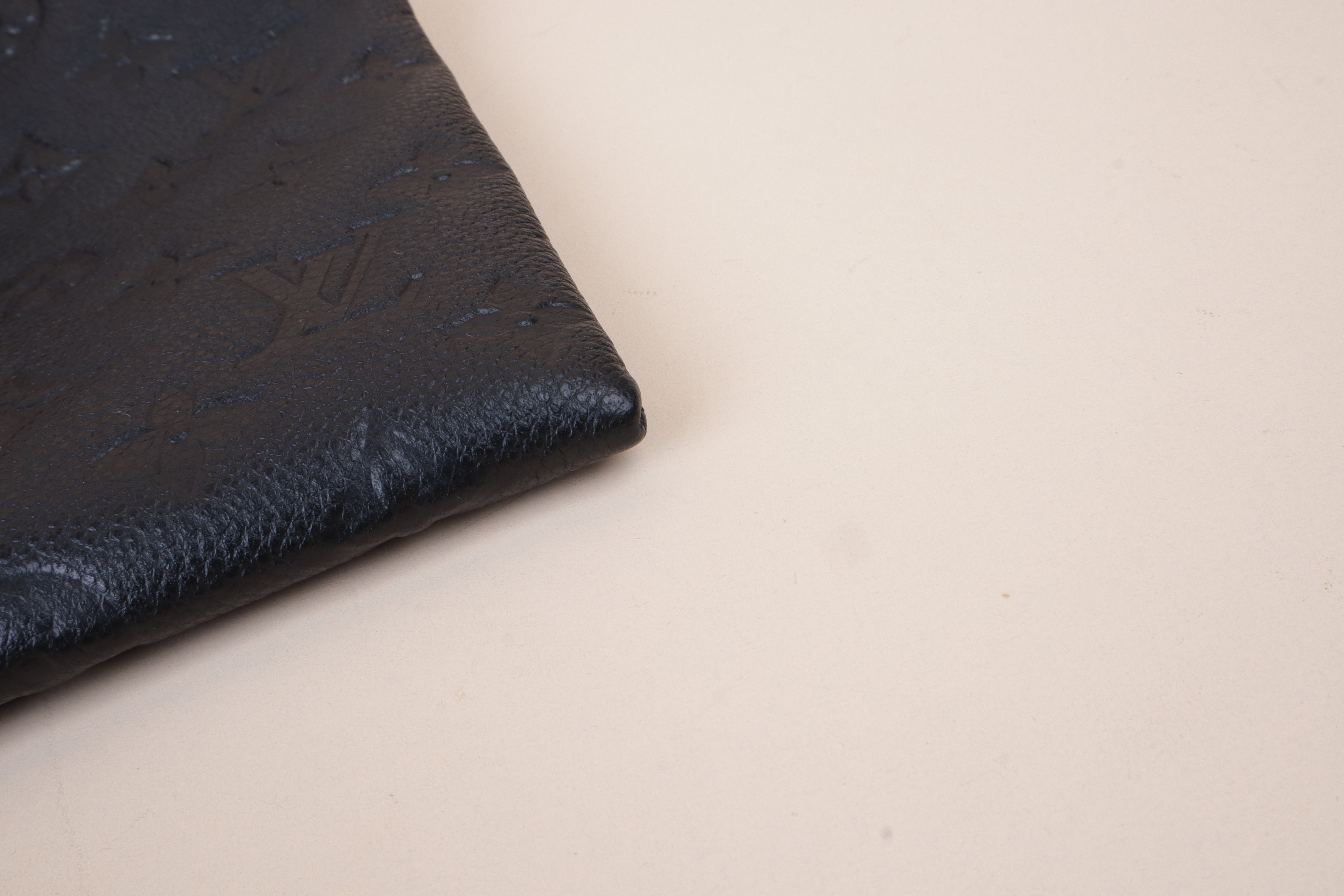Louis Vuitton Black Daily EmpireNet Zip Clutch