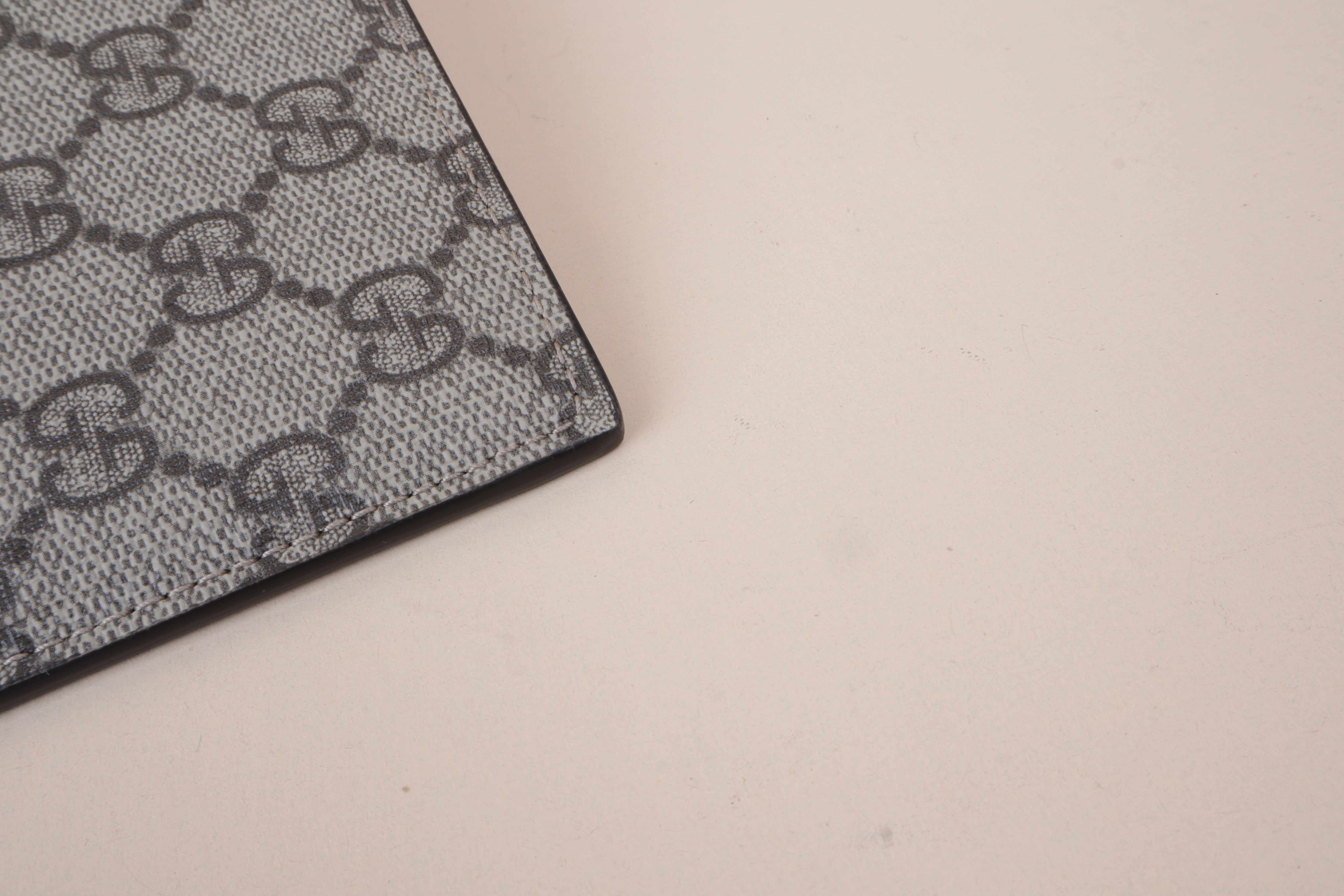 Gucci beige GG Pouch