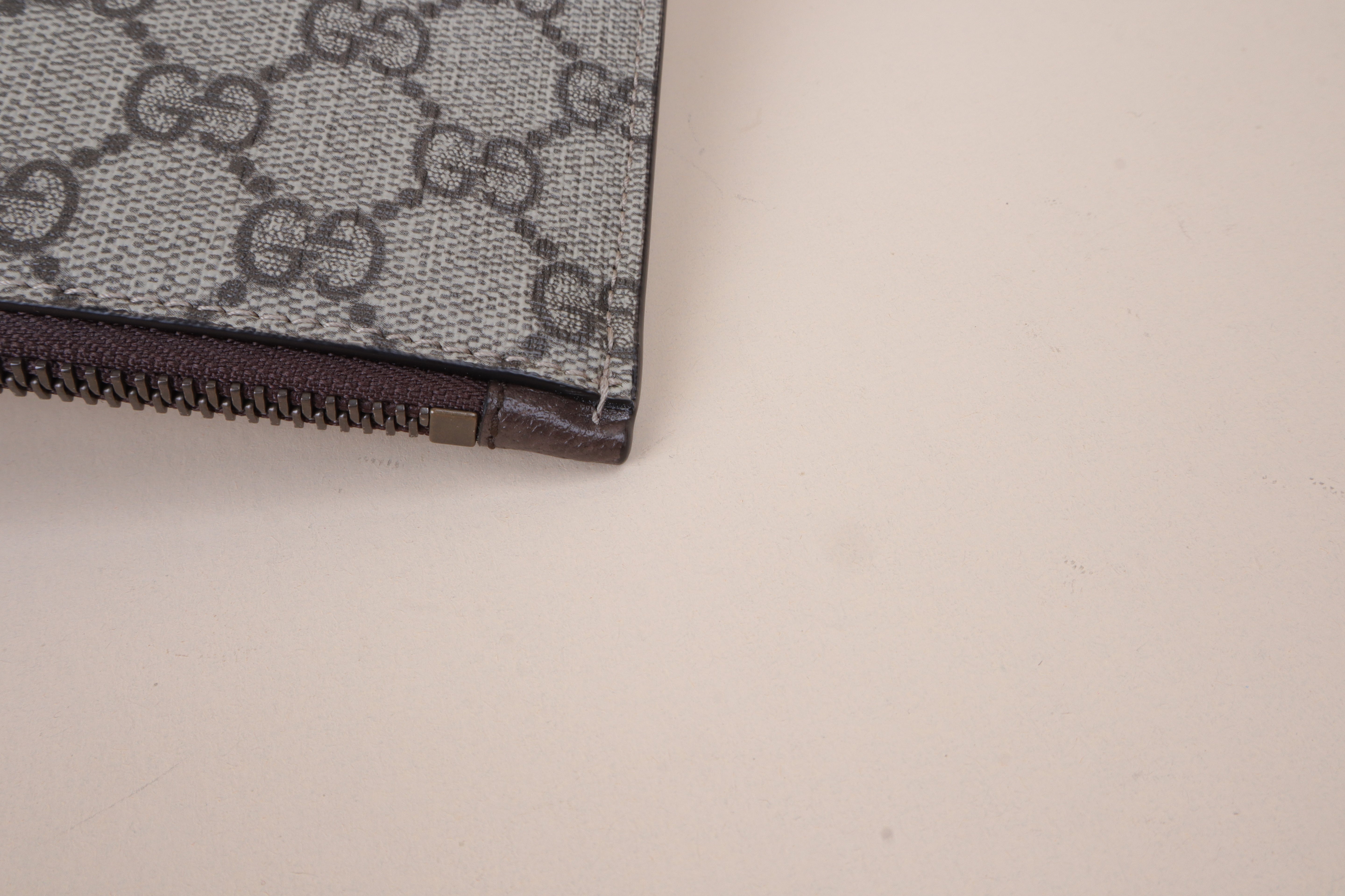 Gucci beige GG Pouch