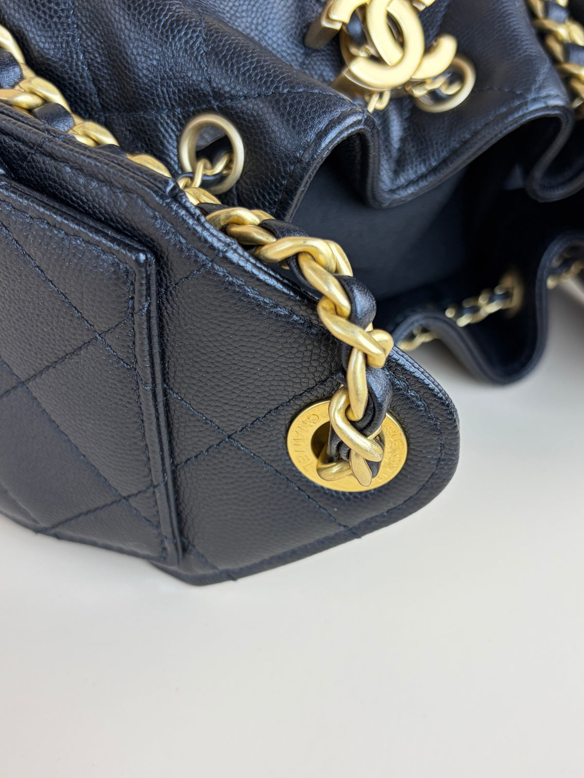 Chanel black caviar leather CC Chanel 25 Mini Handbag