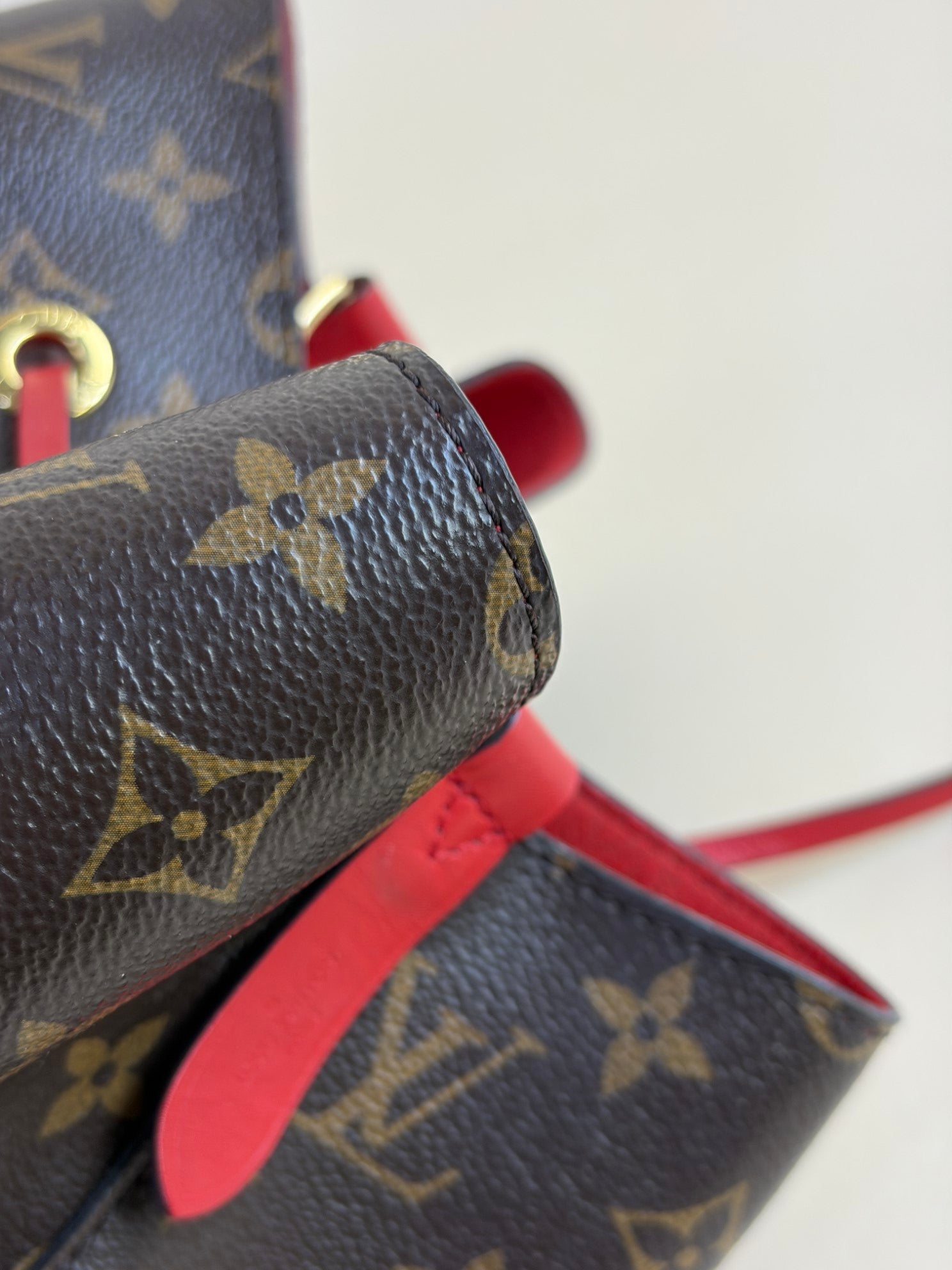 Louis Vuitton Monogram Neo Noe MM Handbag