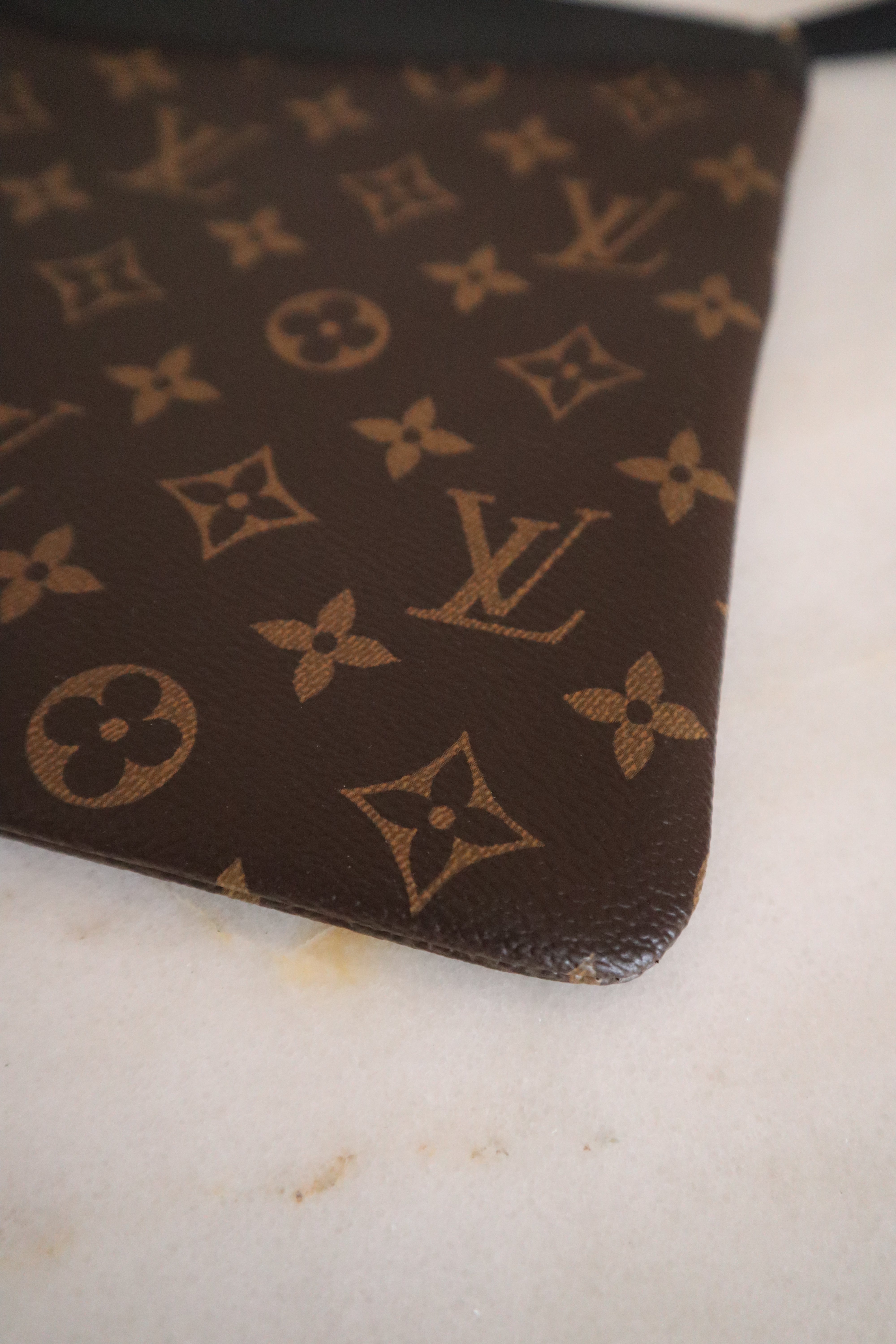 Louis Vuitton Monogram Black Daily Pouch-Pouch-Louis Vuitton-The Closet Egypt