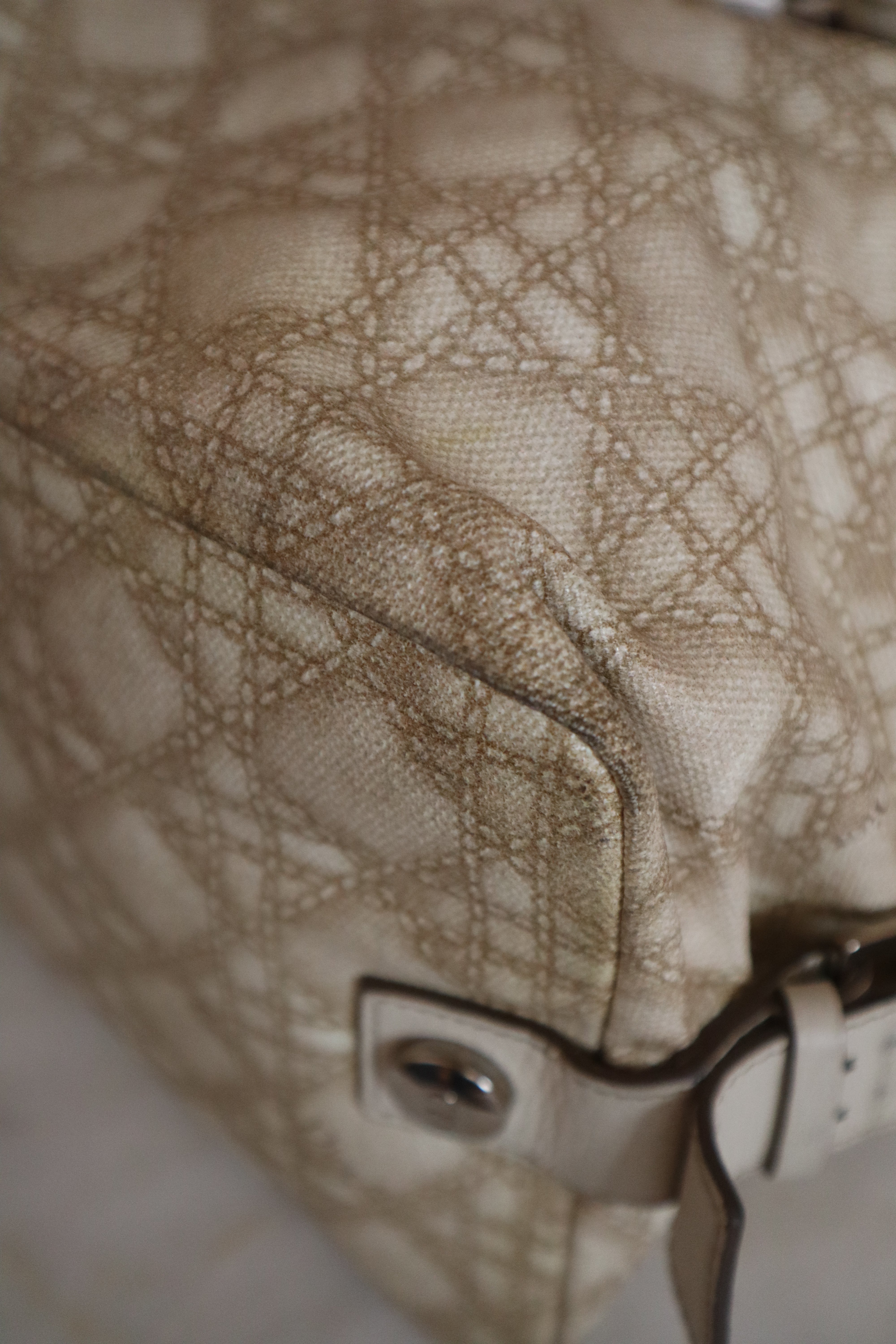 Christian Dior Bicolor Tote Bag-handbag-Christian Dior-The Closet Egypt