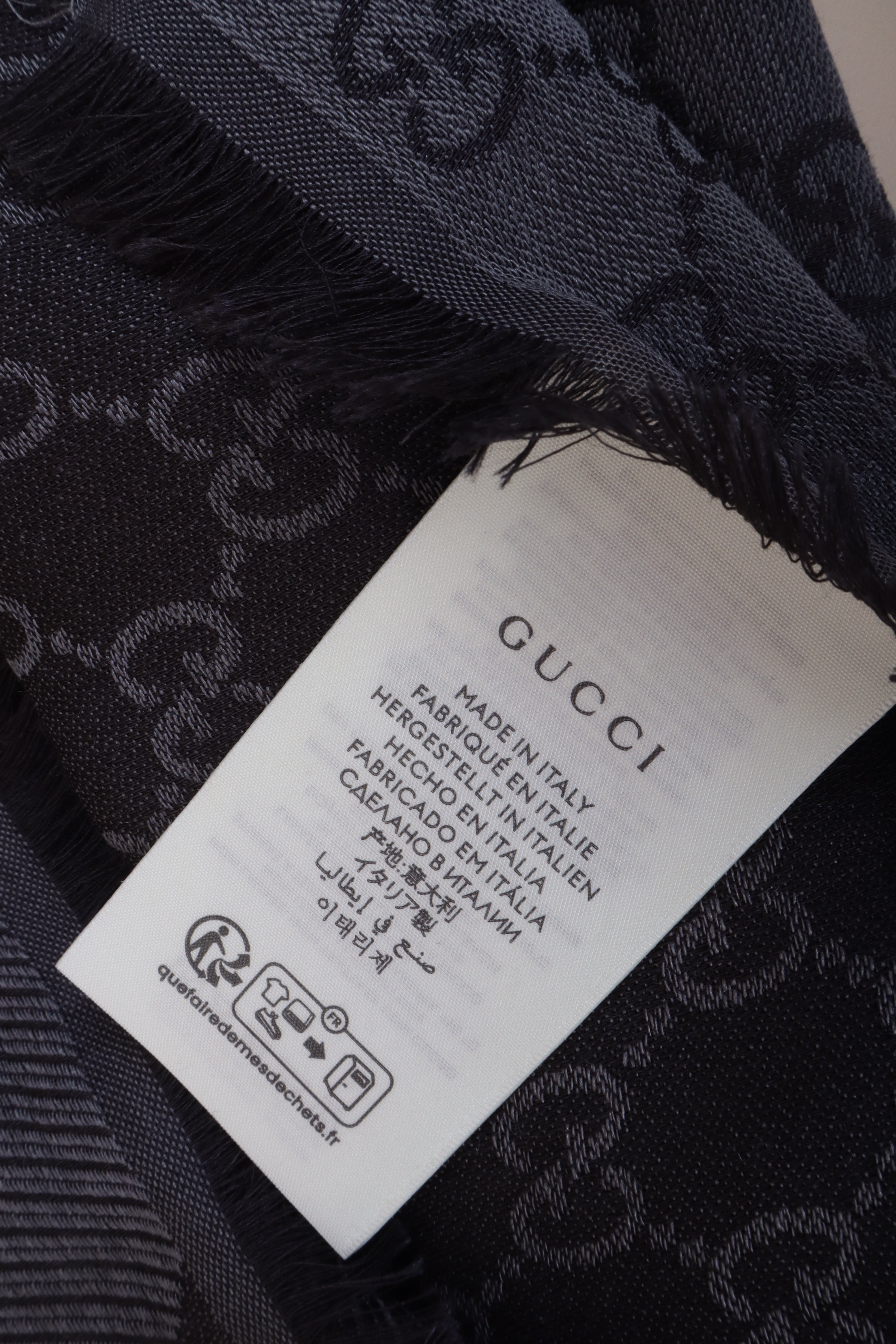 Gucci gray/black GG Scarf