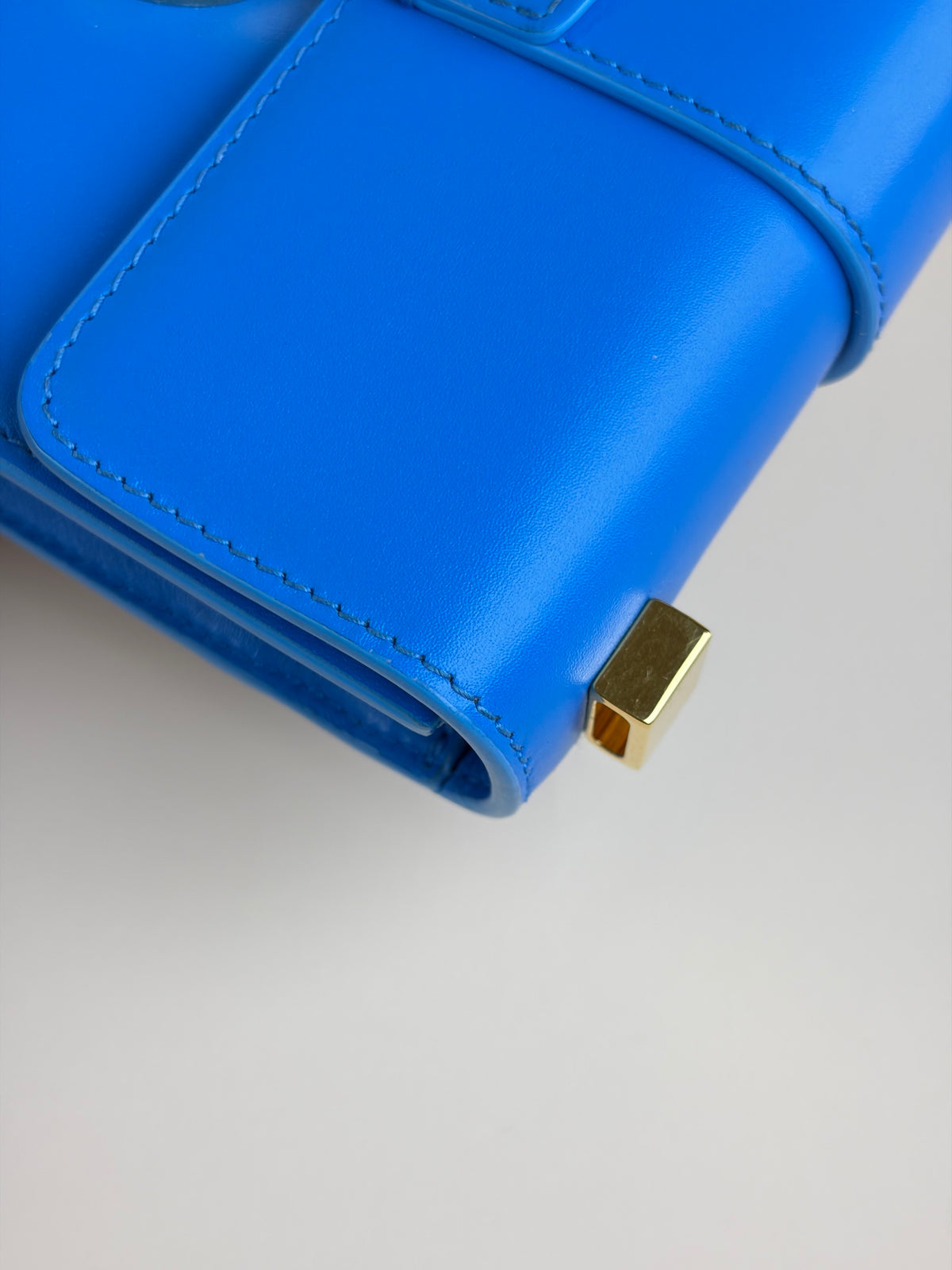 Christian Dior bright blue 30 Montaigne micro bag