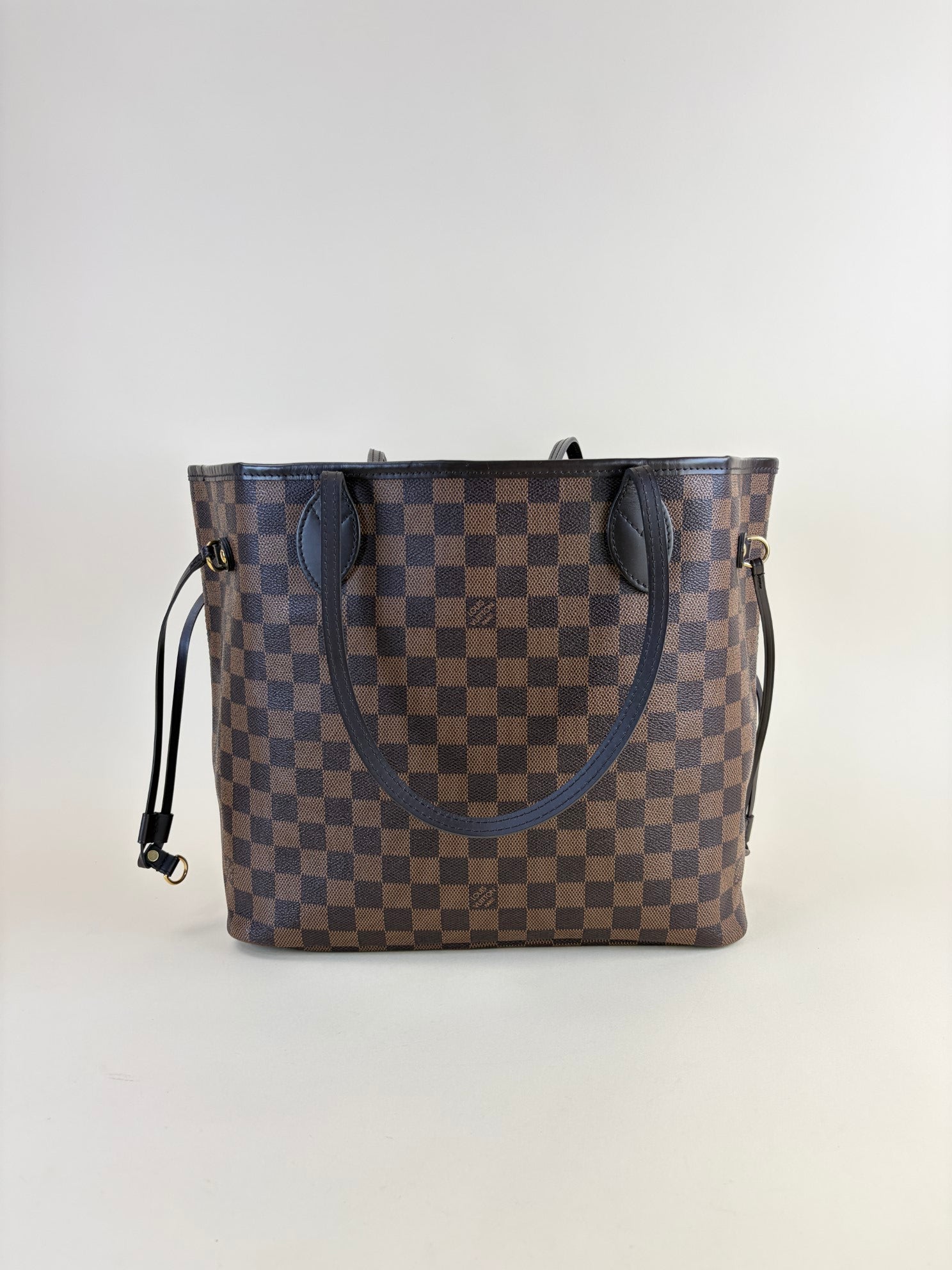 Louis Vuitton mm damier Ebene Never full