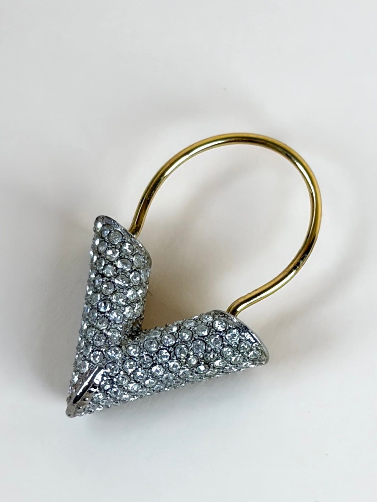 Louis Vuitton crystal essential v hoop earrings