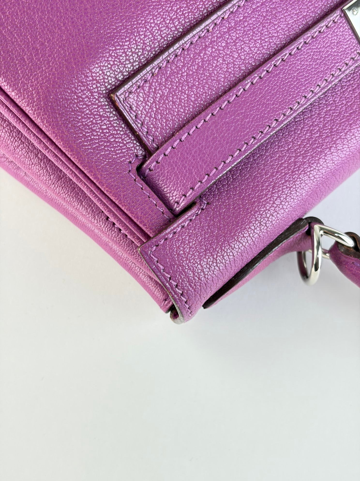 Hermes Kelly Returnee 28 cyclamen chive Mysore leather