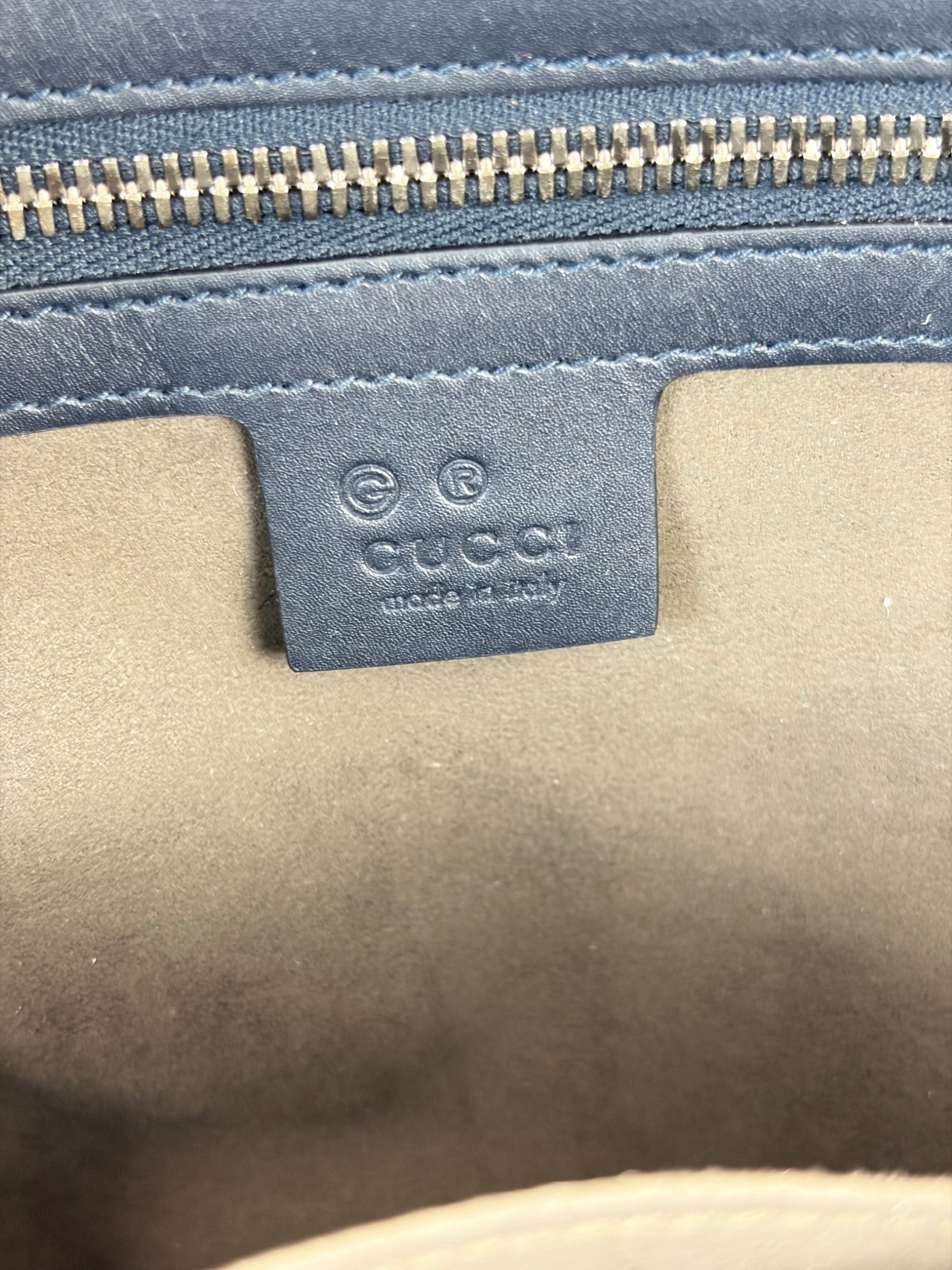 Gucci gg supreme monogram canvas blue blooms small day backpack