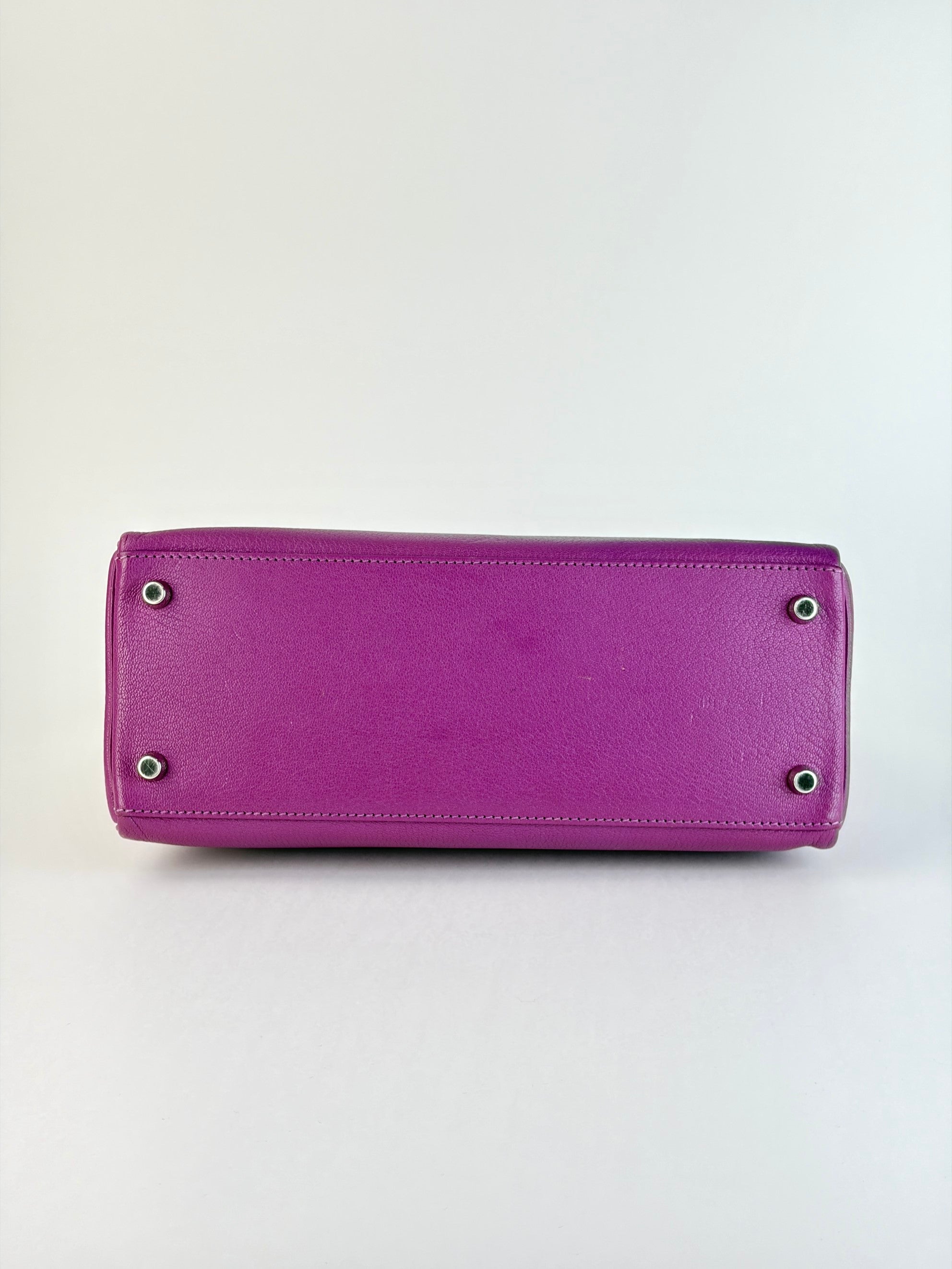 Hermes Kelly Returnee 28 cyclamen chive Mysore leather