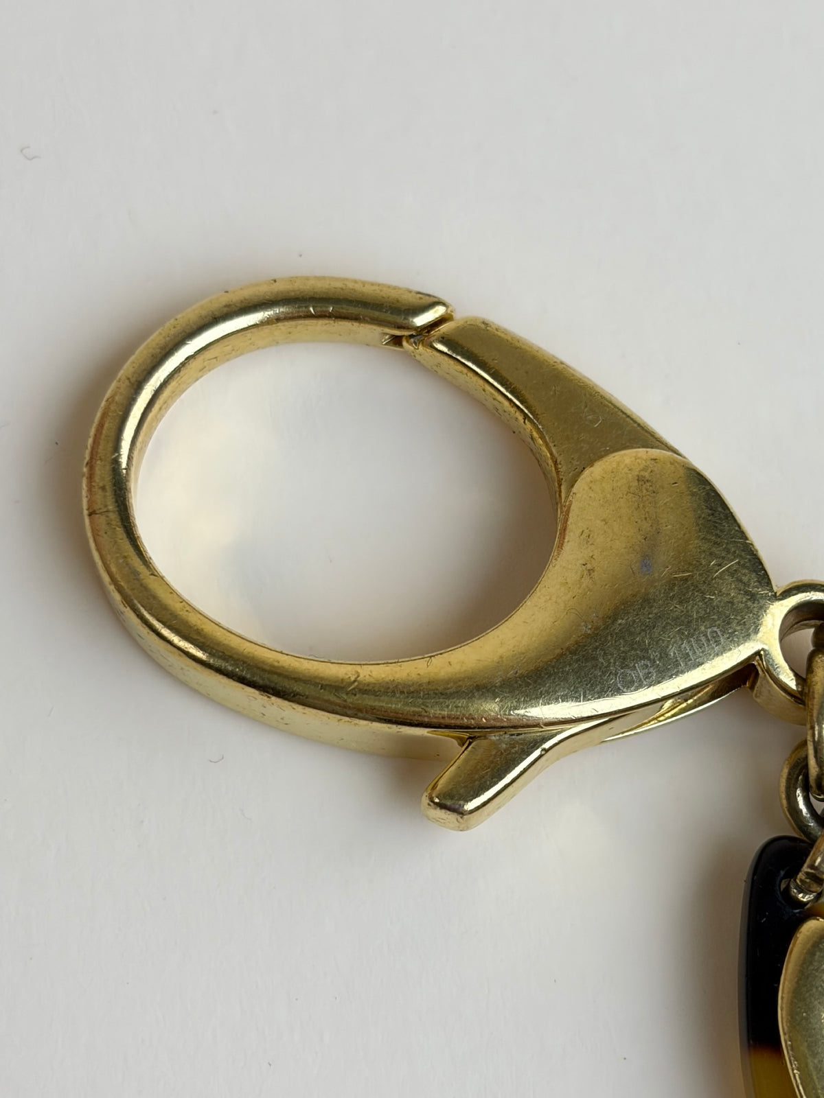 LOUIS VUITTON tortoise shell resin in solence key holder and bag charm