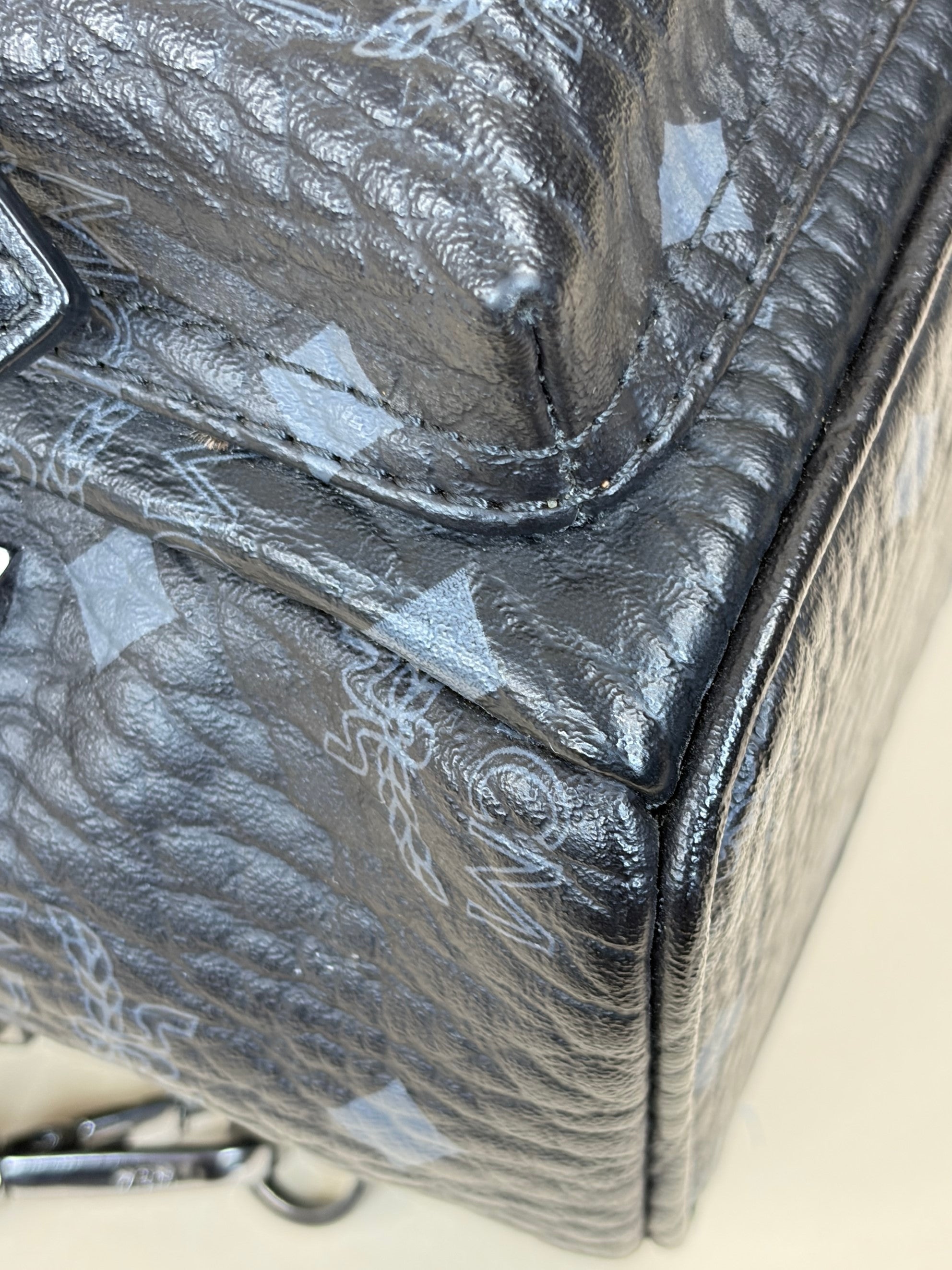 MCM black Stark Bebe Boo Studs Visitos side