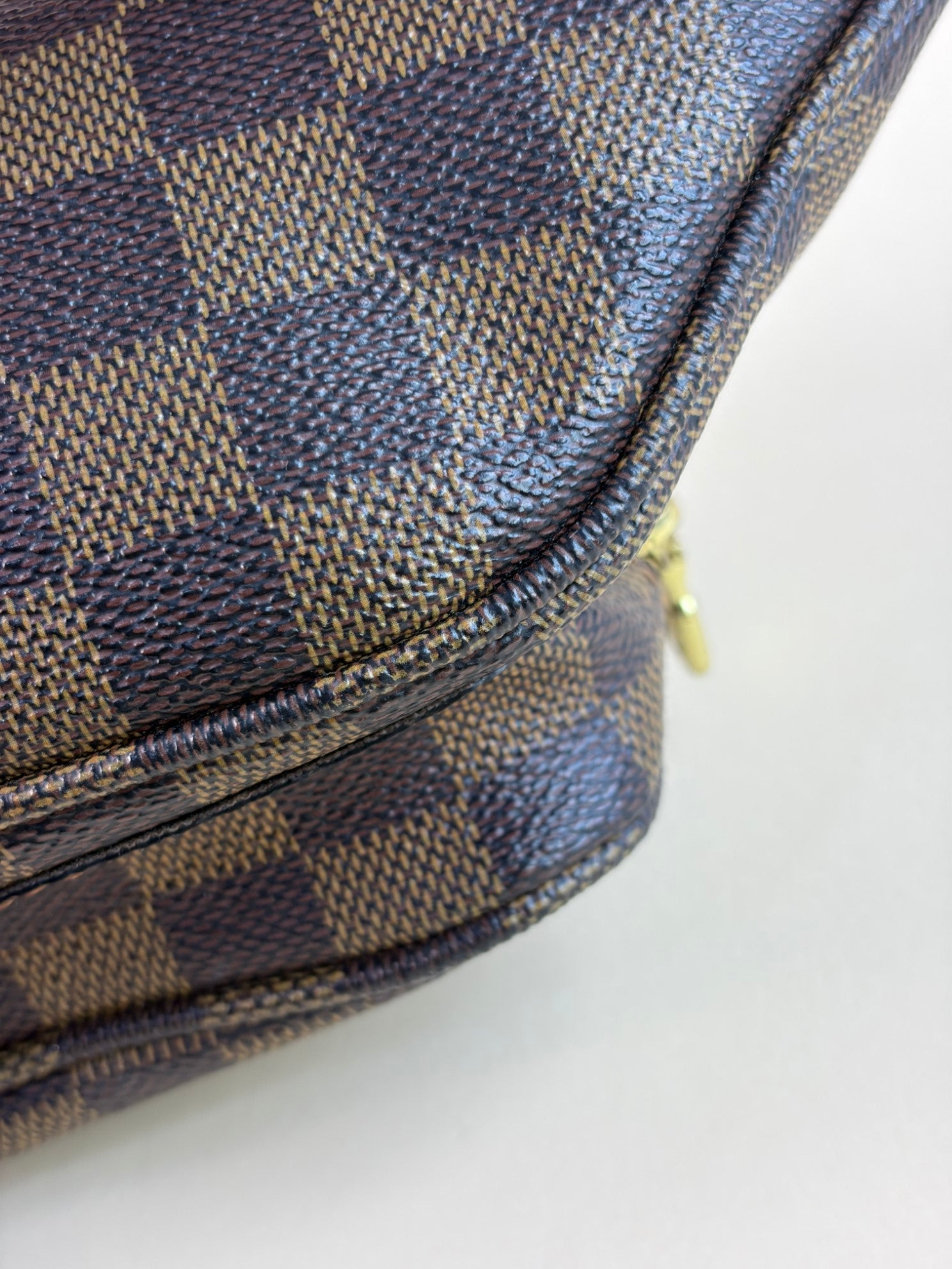Louis Vuitton Damier Ebene Melville Bumbag