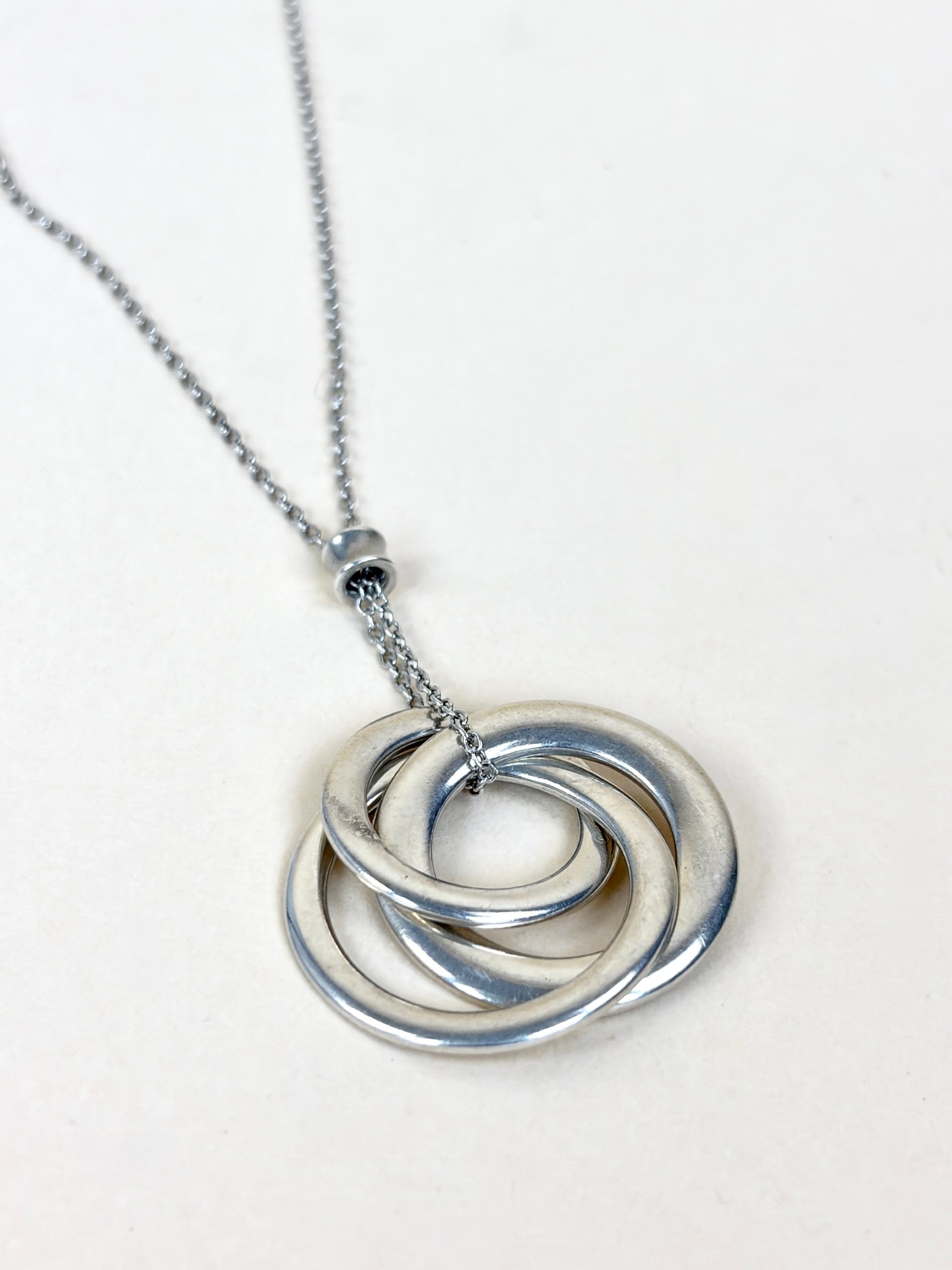 Tiffany & Co Sterling Silver triple interlocking circle pendant necklace in sterling silver