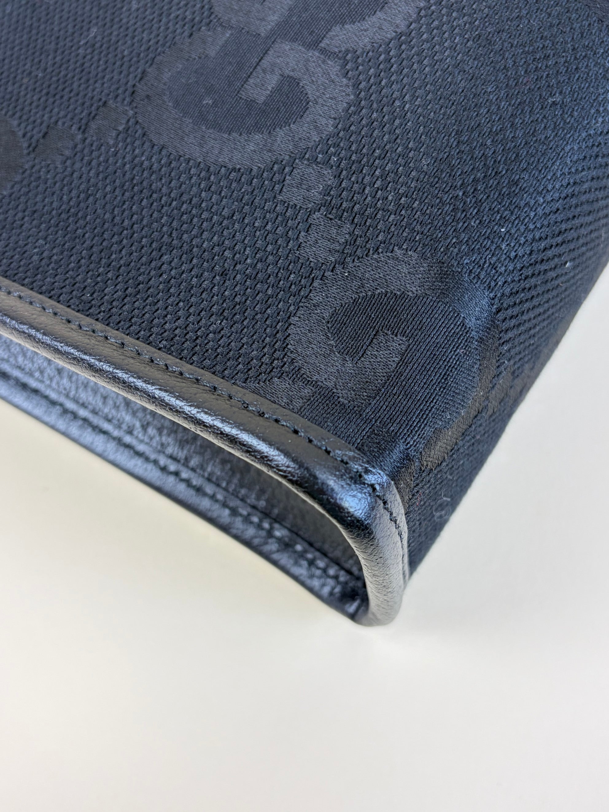 Gucci Black Jumbo GG Unisex Pouch