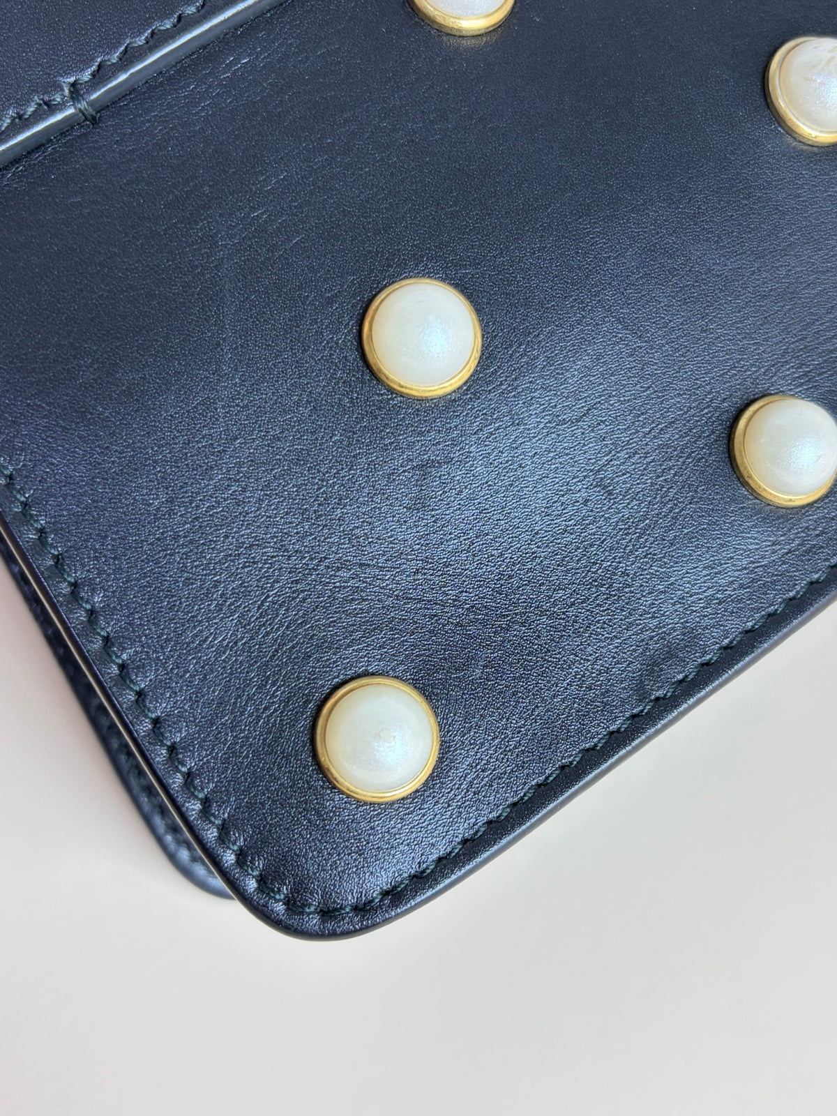 Gucci black leather pearl studded mini Broadway bee shoulder bag