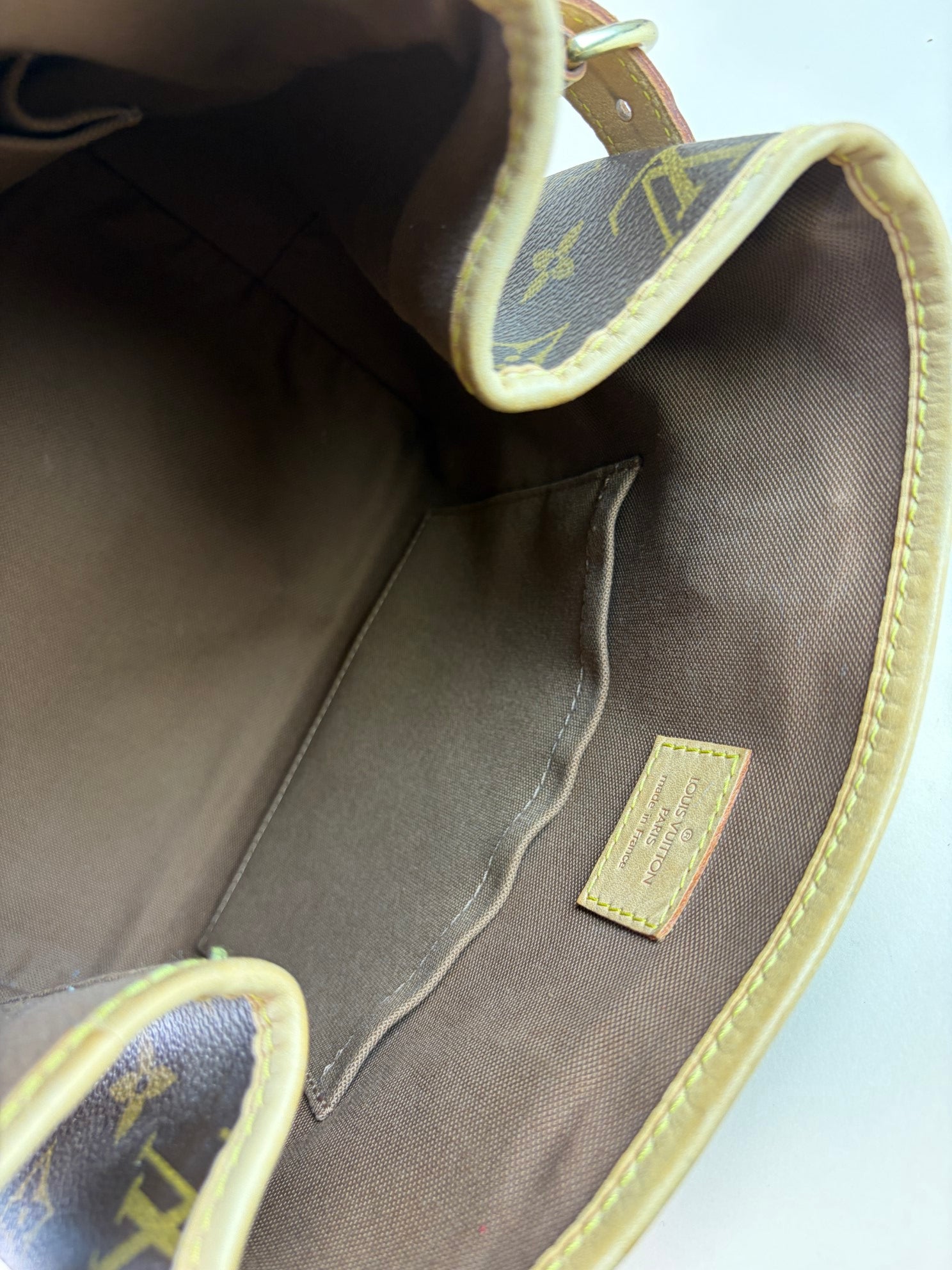 Louis Vuitton Monogram Batignolles Shoulder Handel