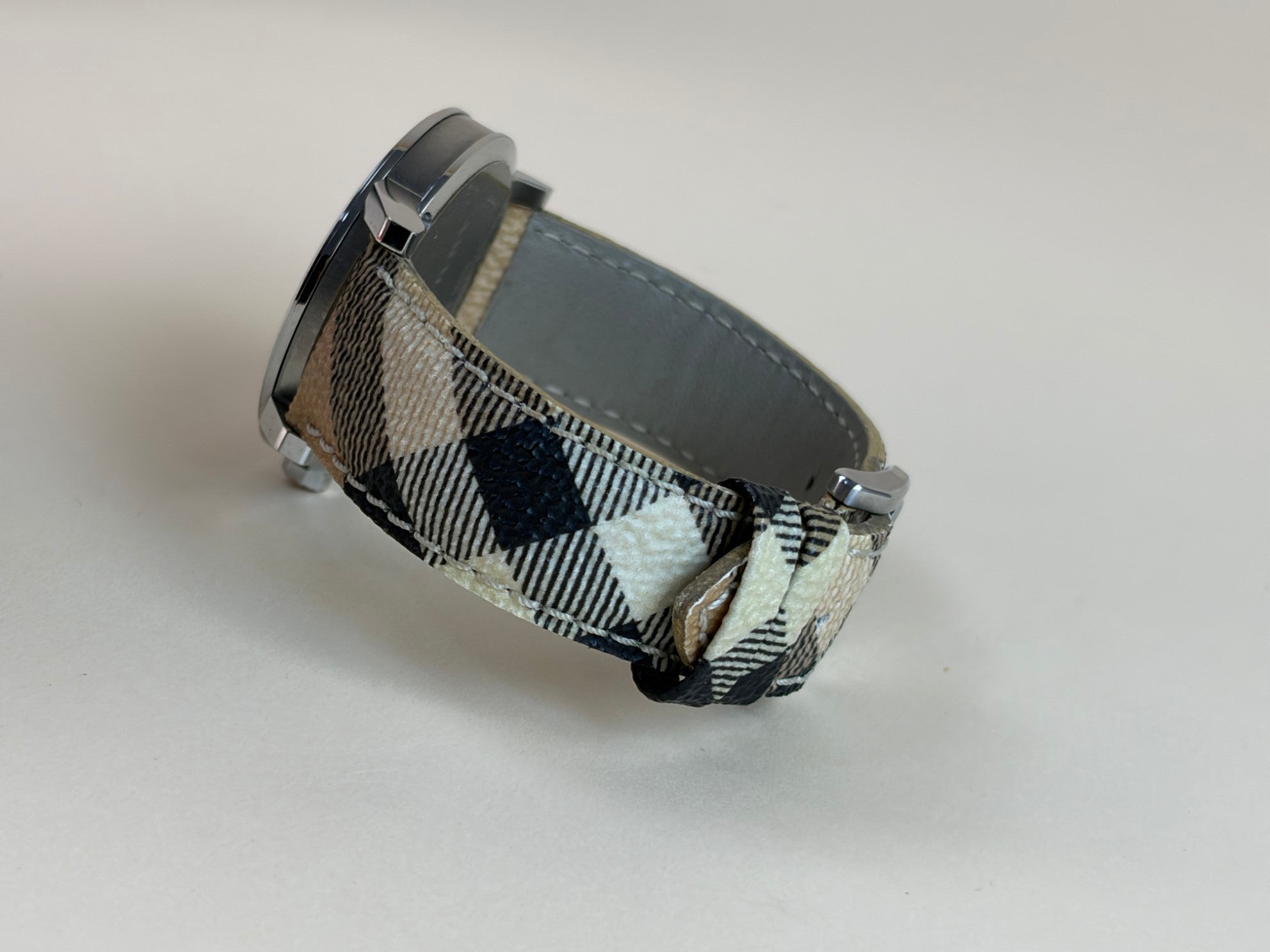 Burberry Stainless Steel Heritage 34mm Nova Check Watch