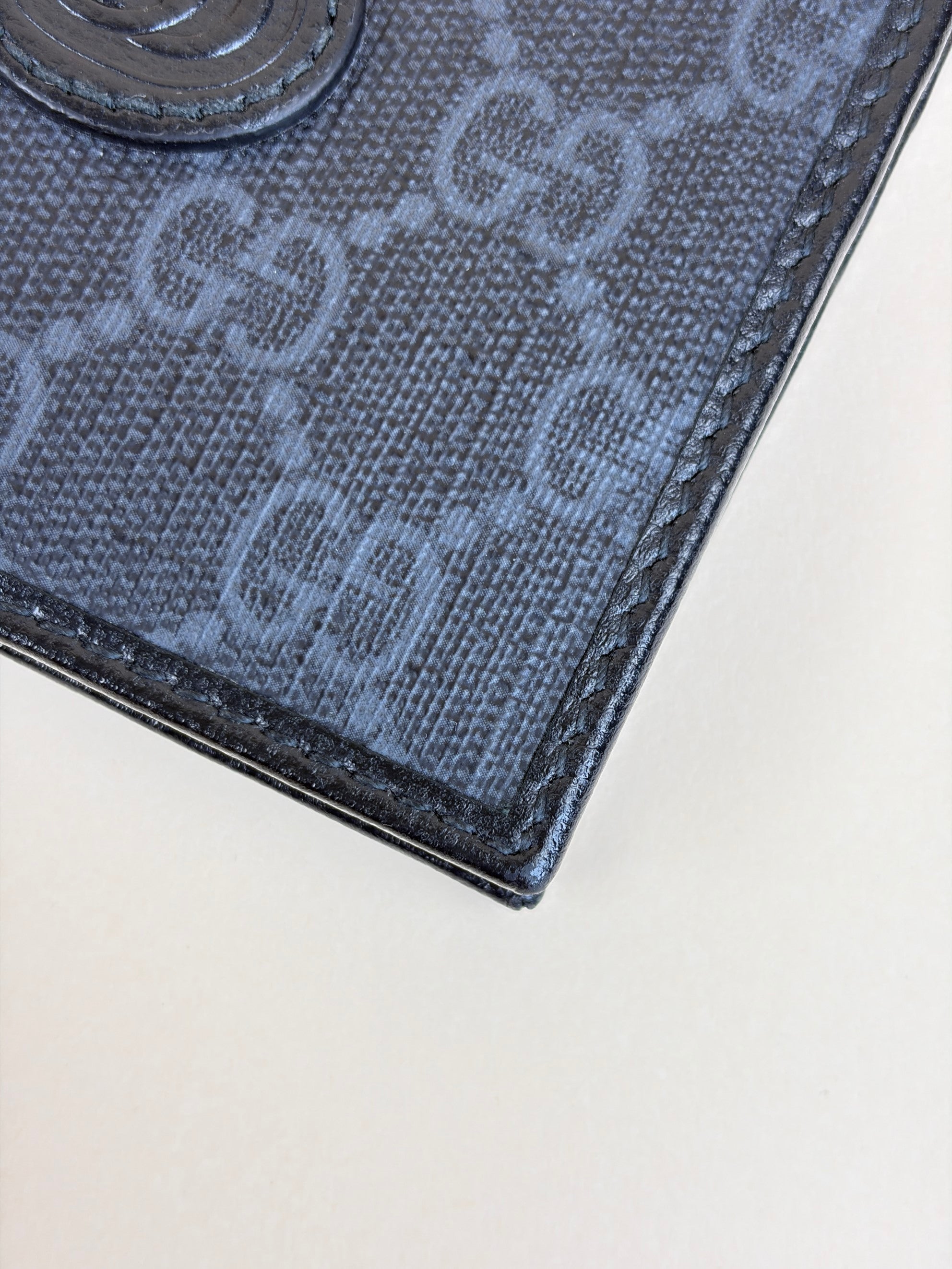 Gucci Black GG Supreme Interlocking G Money Clip Card Case