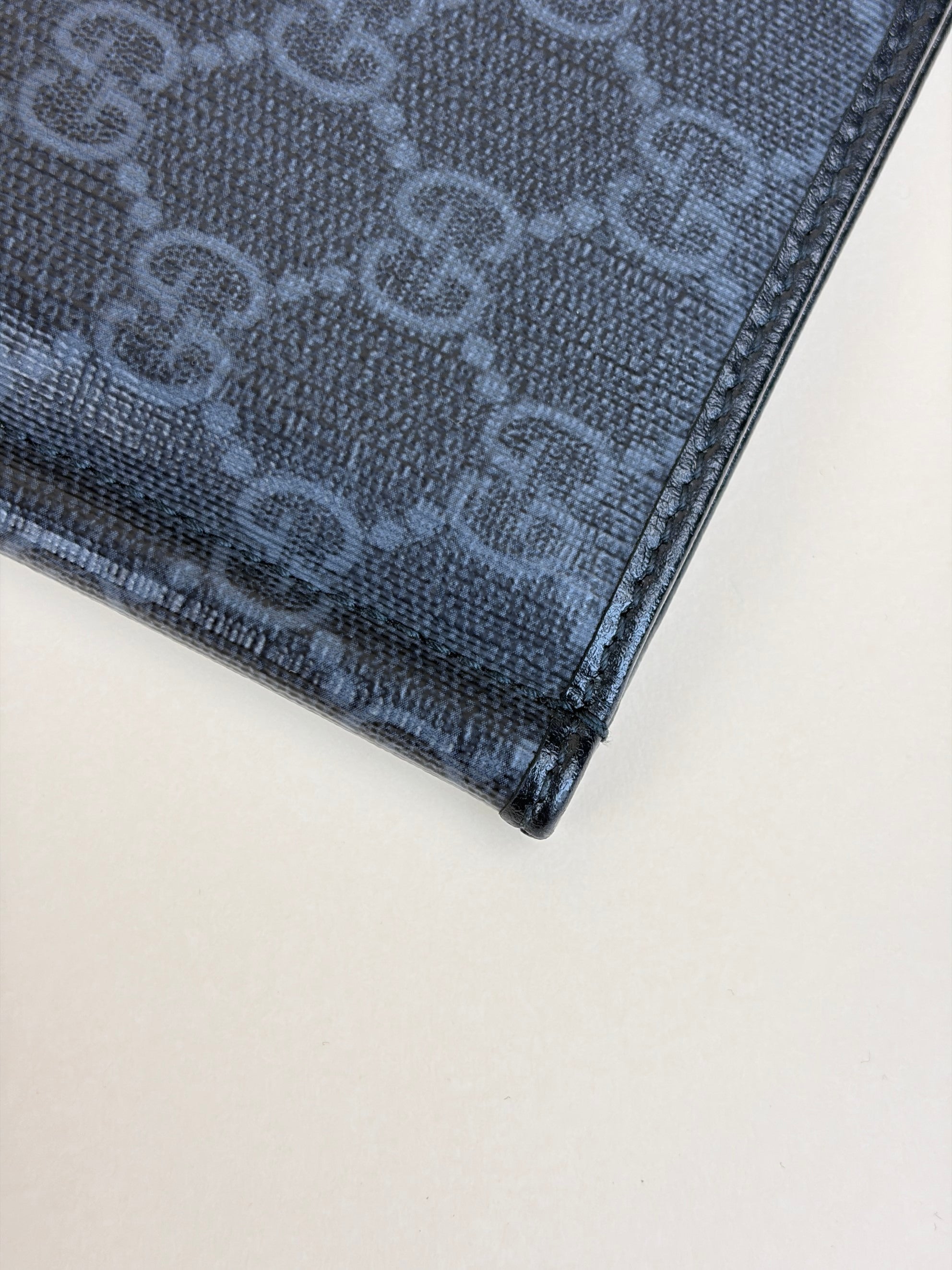 Gucci Black GG Supreme Interlocking G Money Clip Card Case