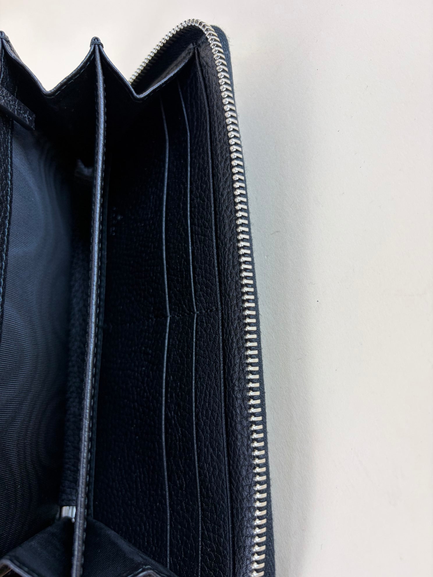 Gucci Black with Gucci Script Zip Around Wallet