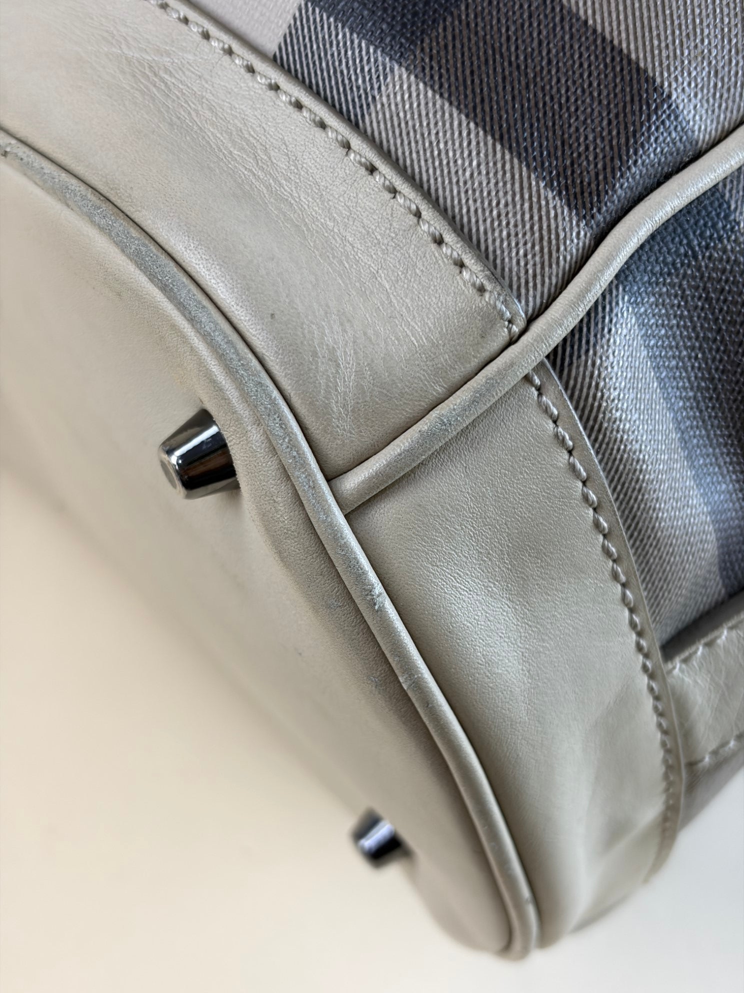 Burberry Smoked check meduim walden belted hobo bag