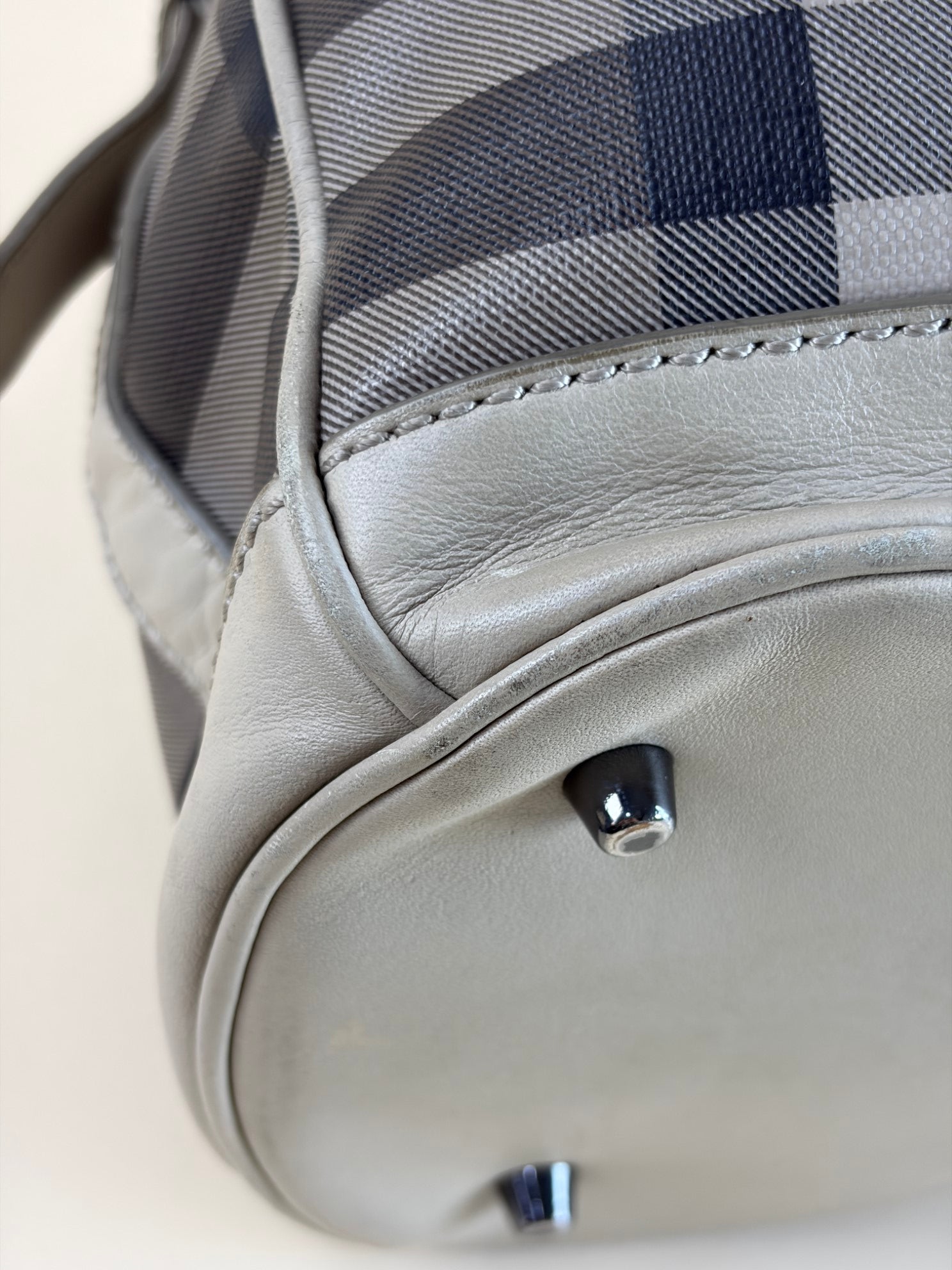 Burberry Smoked check meduim walden belted hobo bag