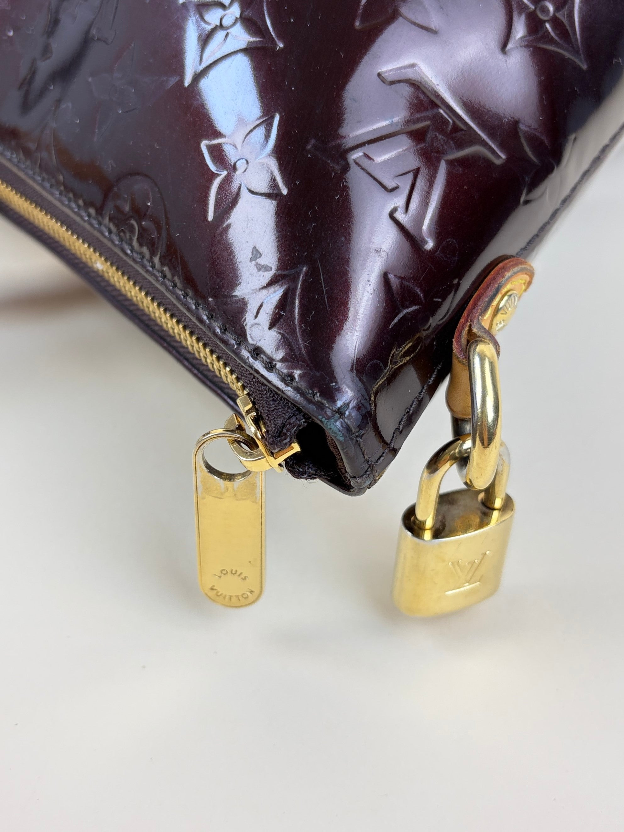 Louis Vuitton Amarante Monogram Vernis Bellevue Tote Bag