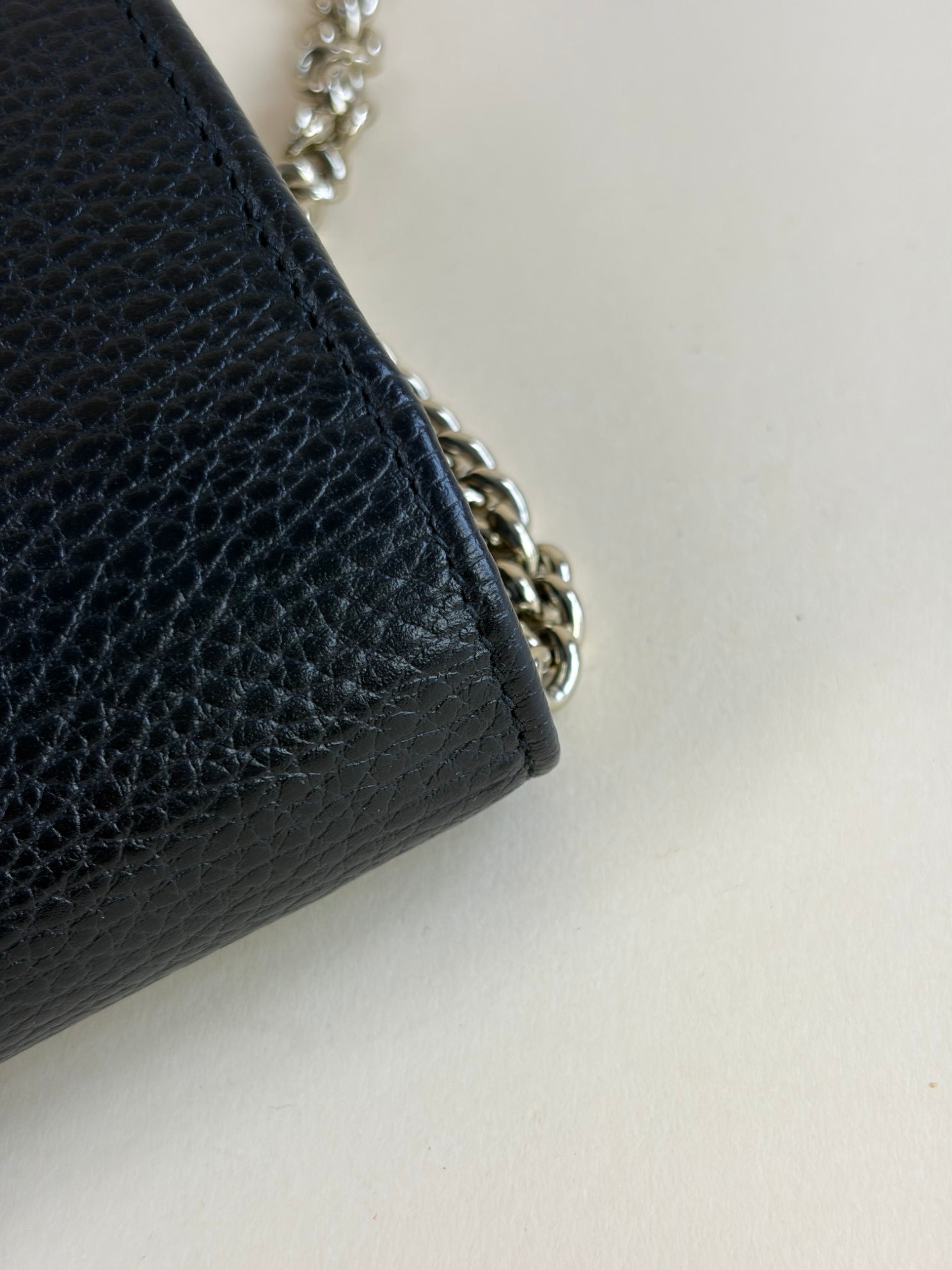 Gucci black dollar interlocking g wallet on chain