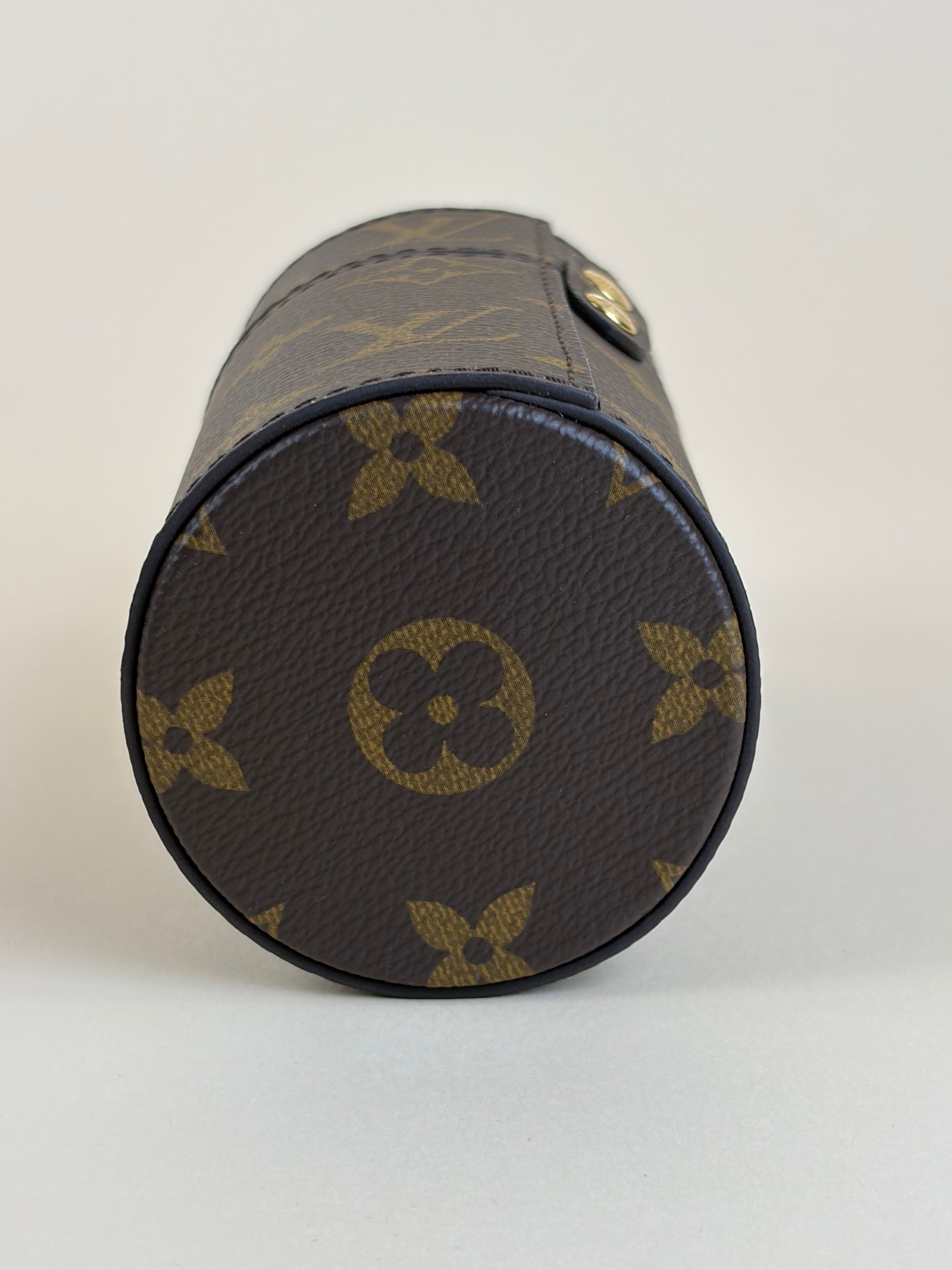 louis Vuitton 100ml travel case monogram