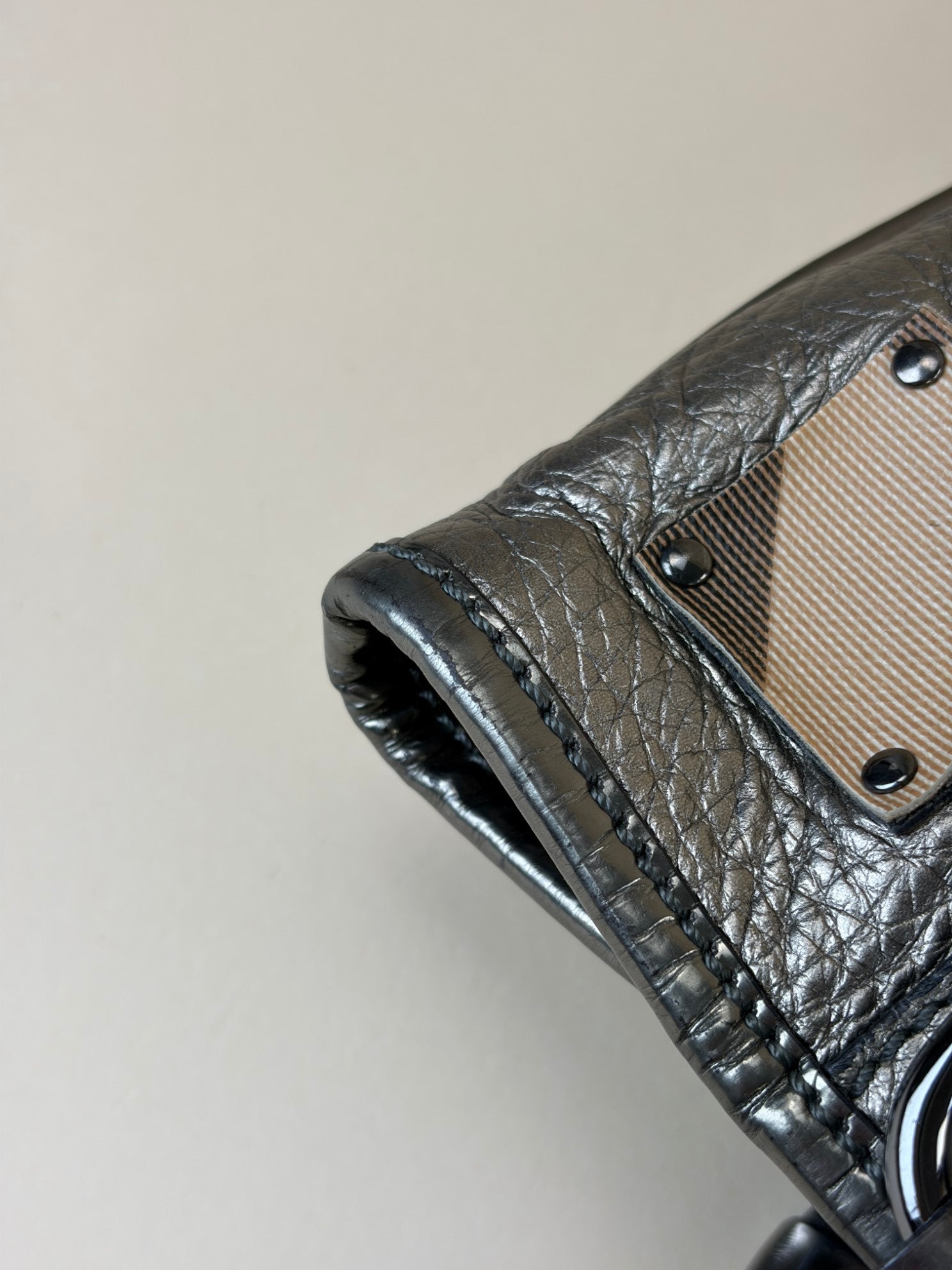 BURBERRY studded brook warrior nova check canvas