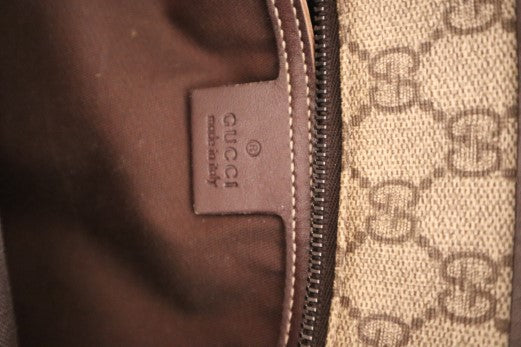 Gucci Bicolor Joy GG Supreme Zip Bag-handbag-Gucci-The Closet Egypt