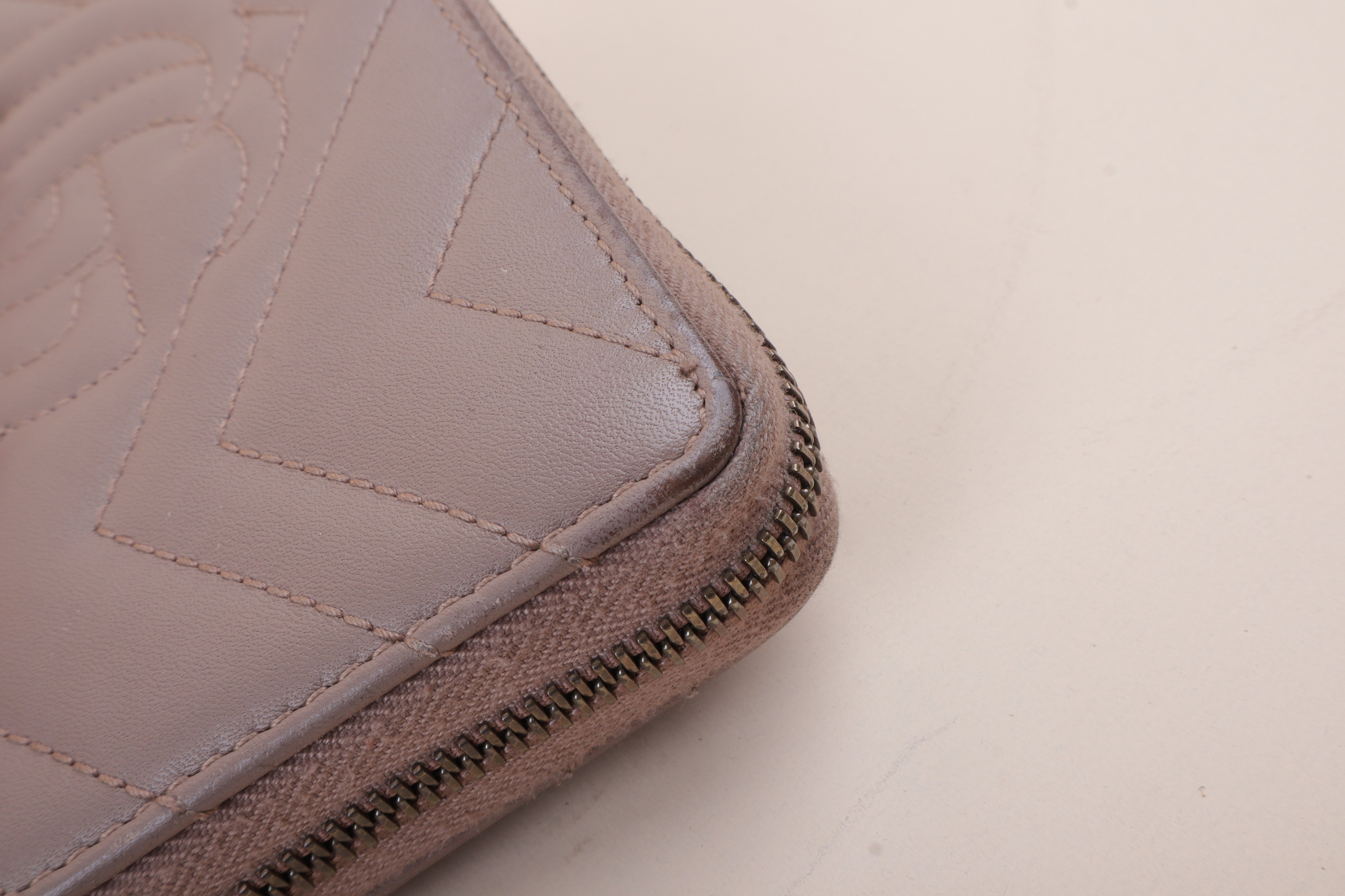 Gucci Nude Marmont Long Wallet