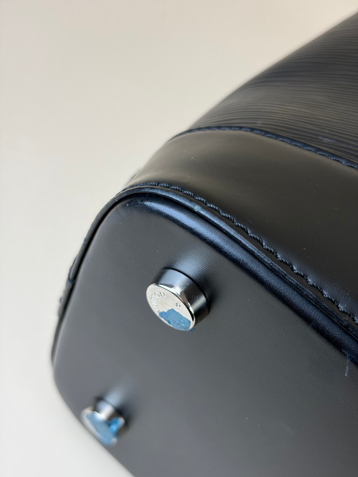 LOUIS VUITTON Mirabeau GM black epi