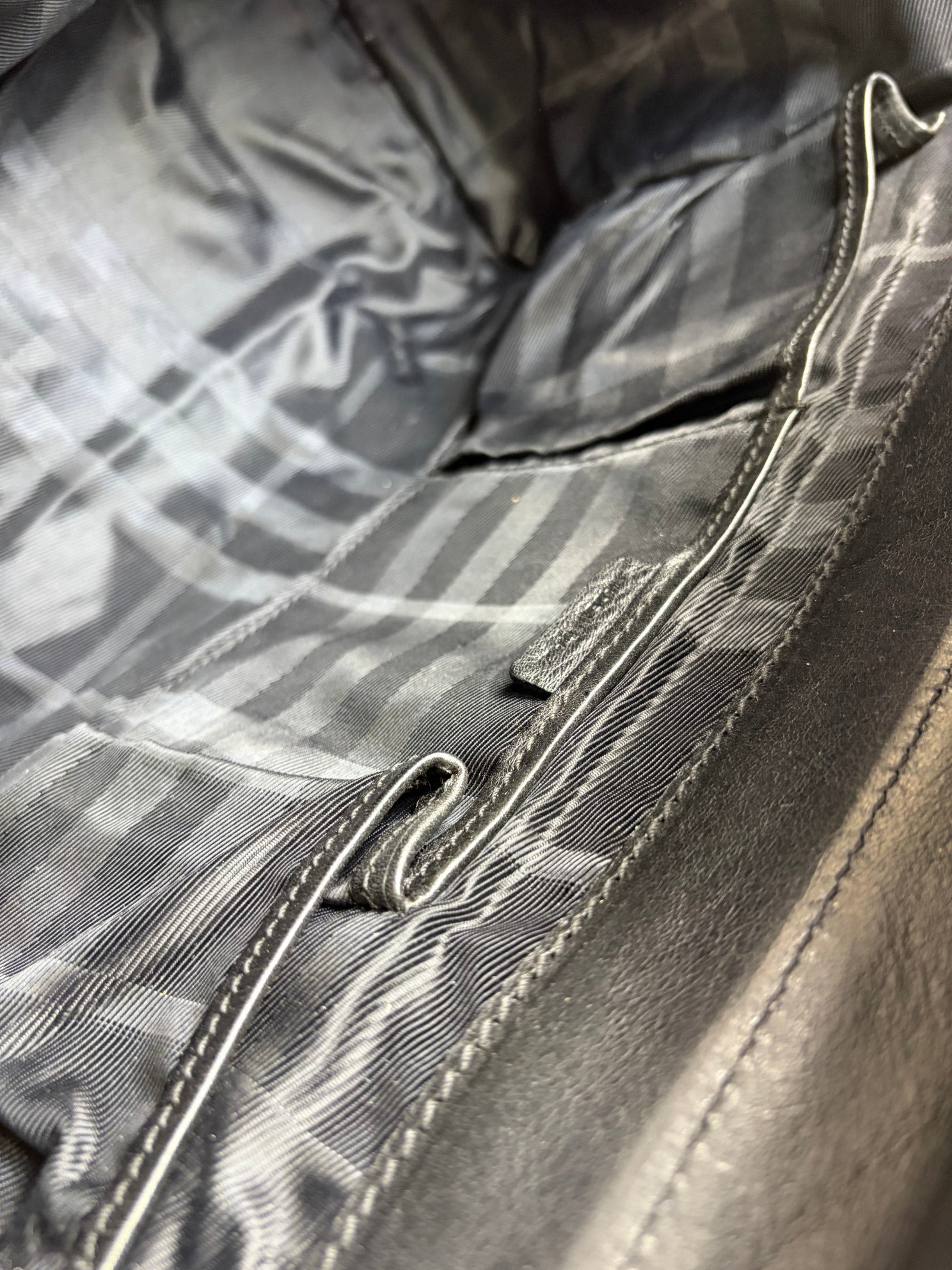 Burberry Black Manor house check Tote Bag