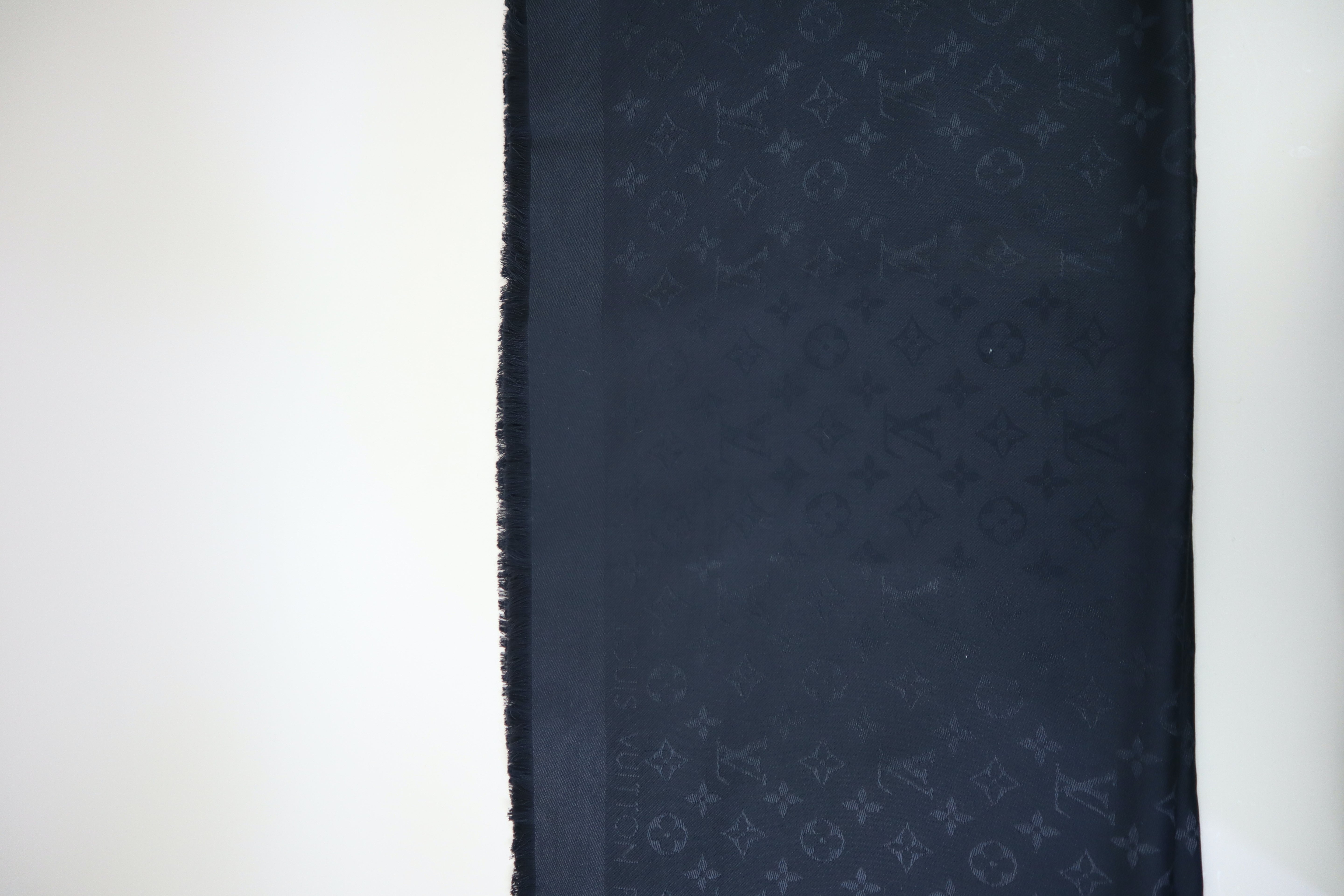 Louis Vuitton Black Monogram Scarf