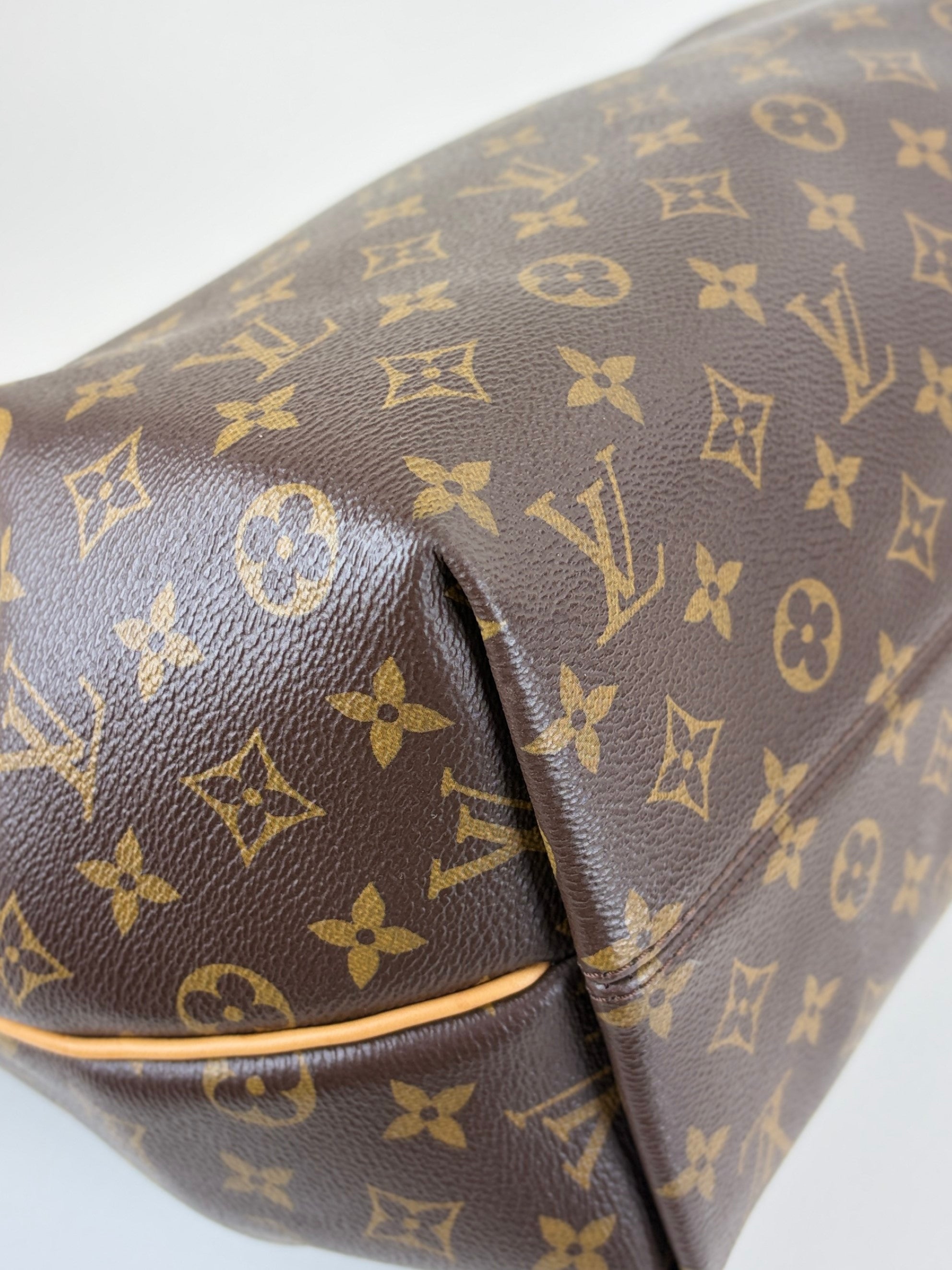 Louis Vuitton monogram canvas turenne GM tote bag