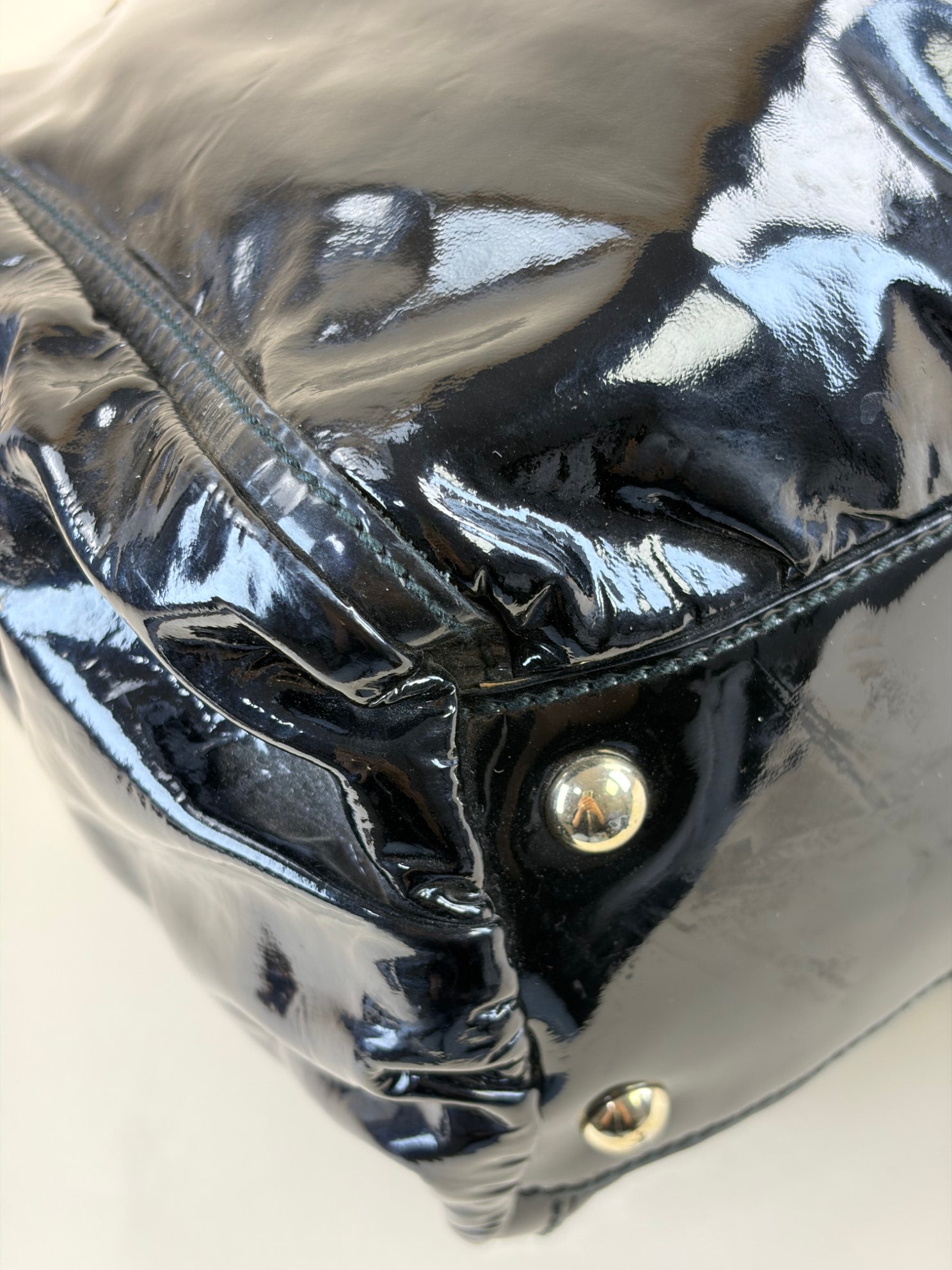 GUCCI vinyl-D black vernis shoulder bag