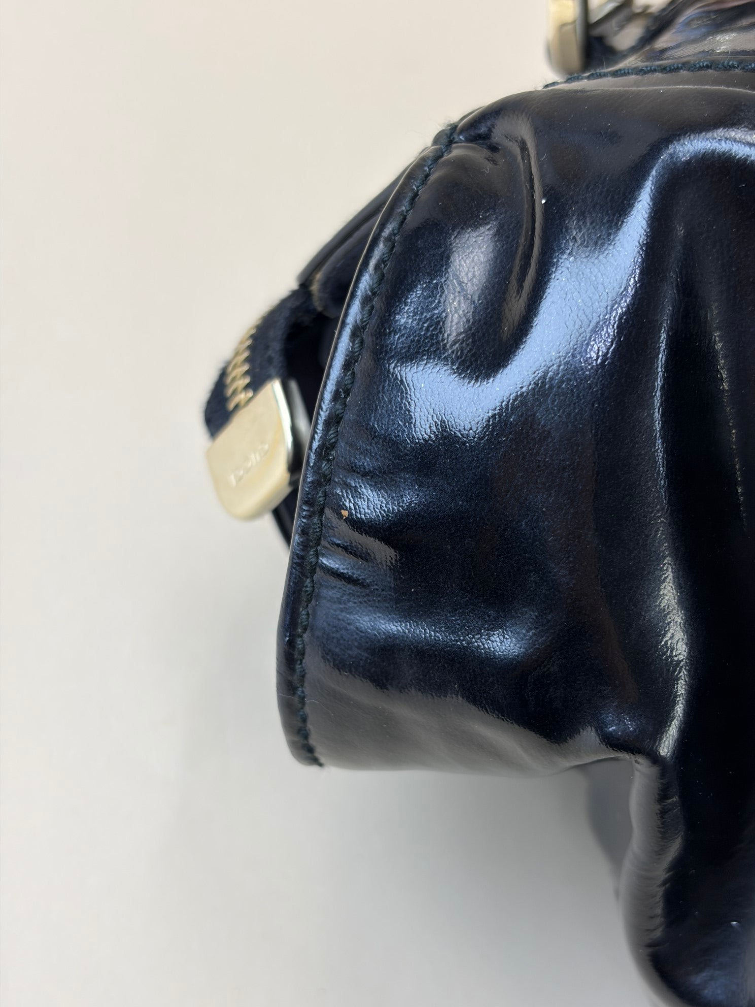 GUCCI vinyl-D black vernis shoulder bag