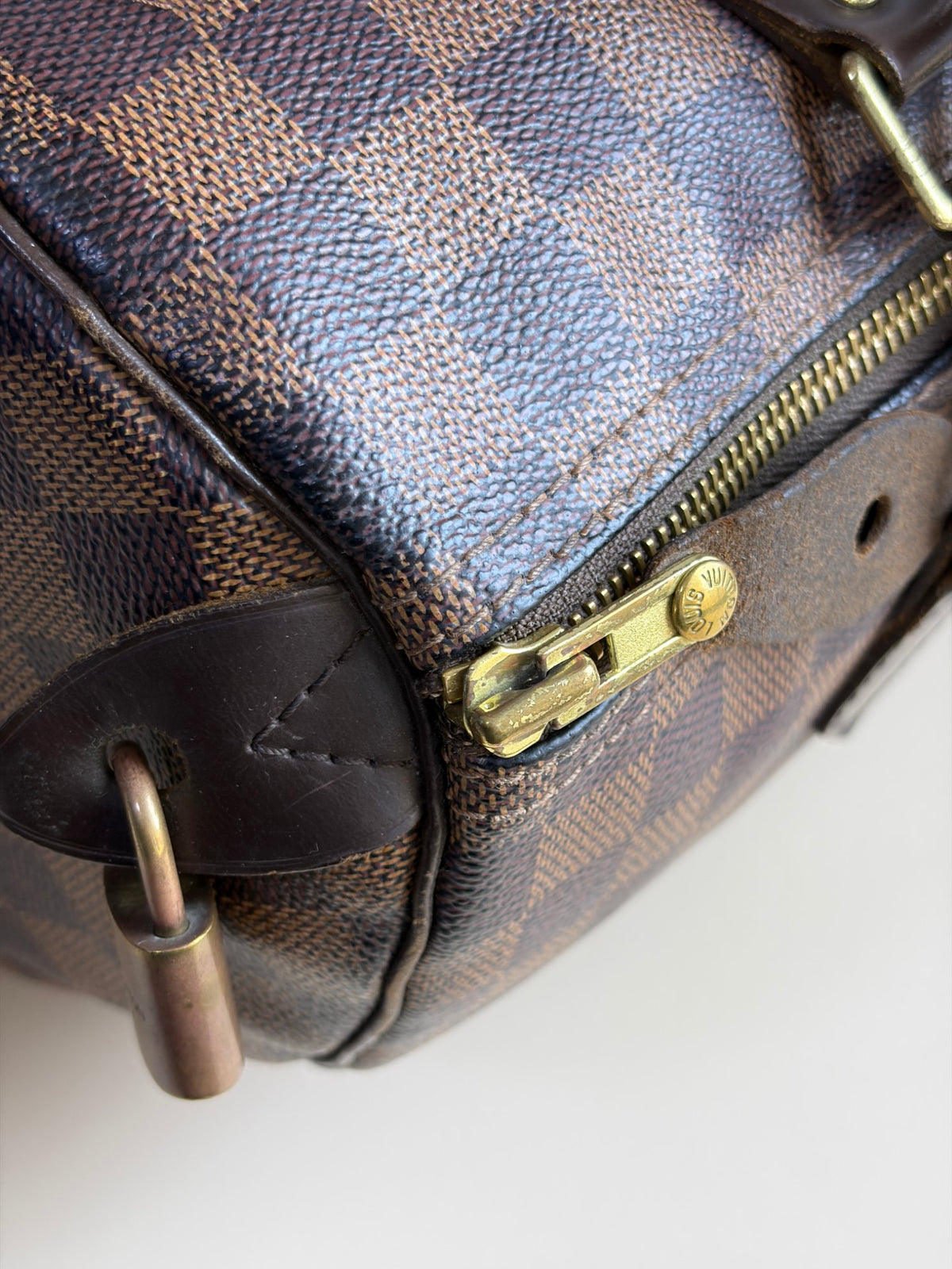 Louis Vuitton Damier Ebene canvas Speedy 30 Bag