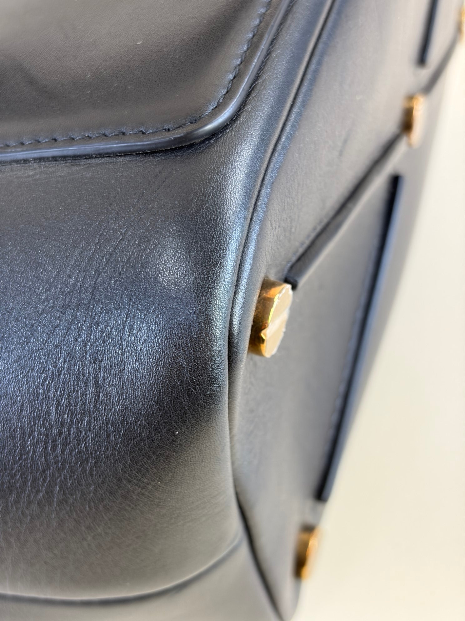 Valentin black calfskin small chain trimmed demi/une double