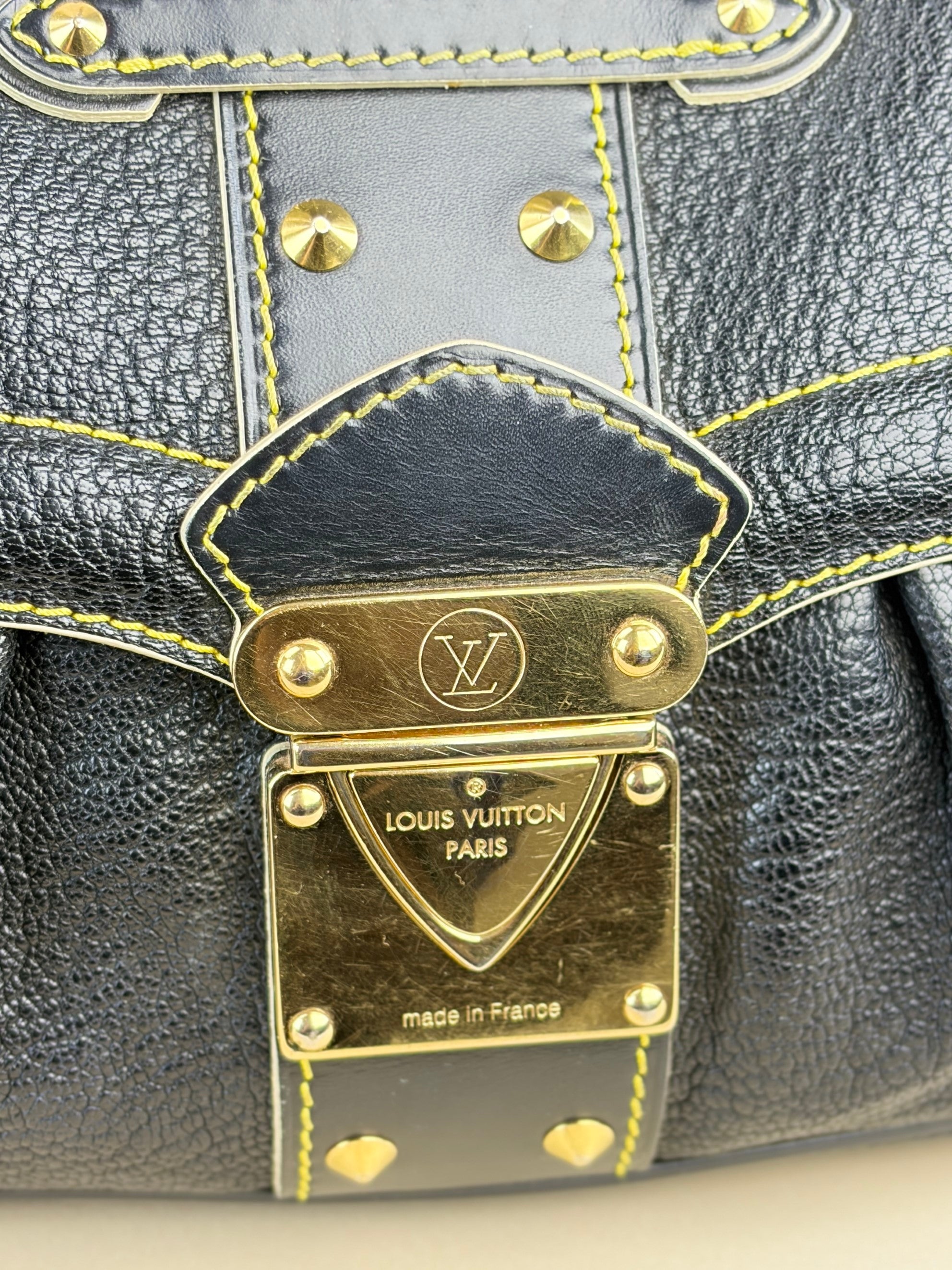 Louis Vuitton Black Suhali Le Confident Shoulder Bag