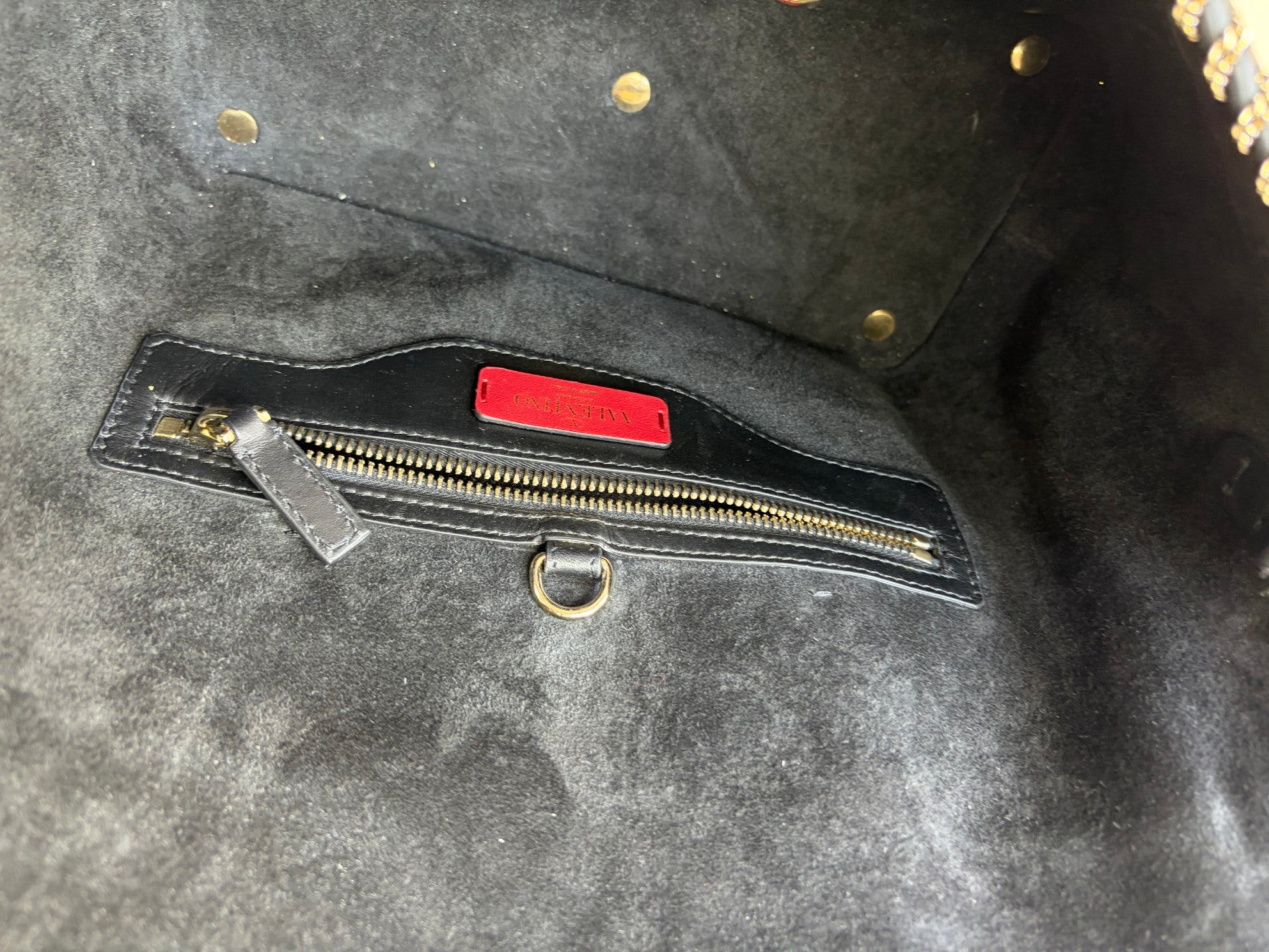 Valentin black calfskin small chain trimmed demi/une double