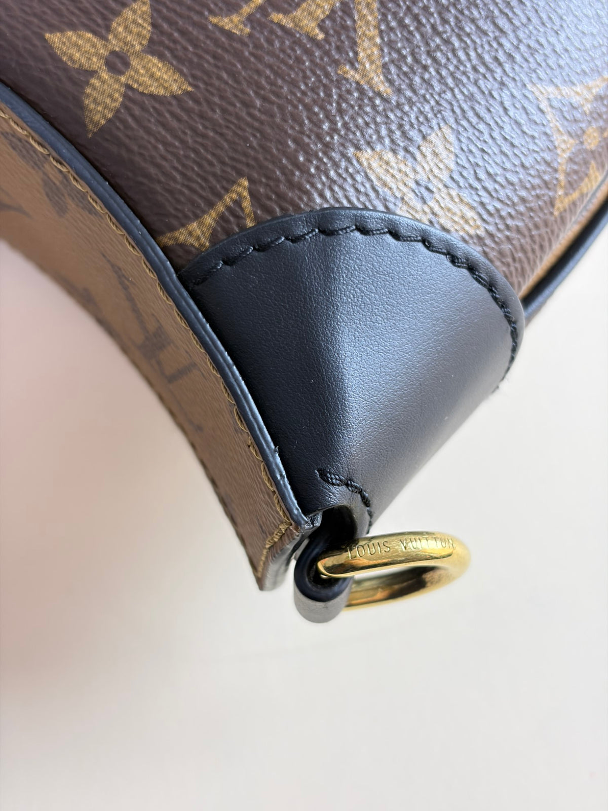 Louis Vuitton monogram reverse canvas black/ leather lv twinny