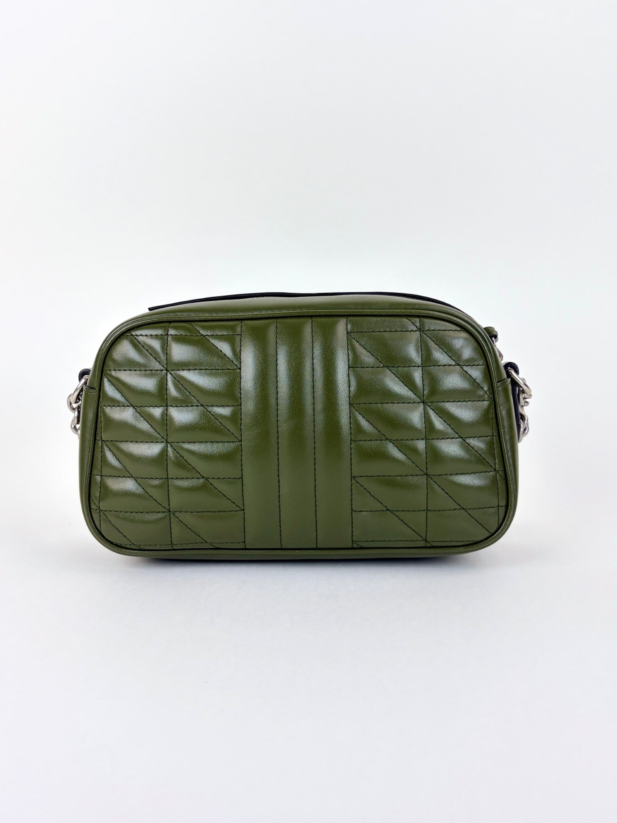 Gucci olive marmont matelasse camera cross body