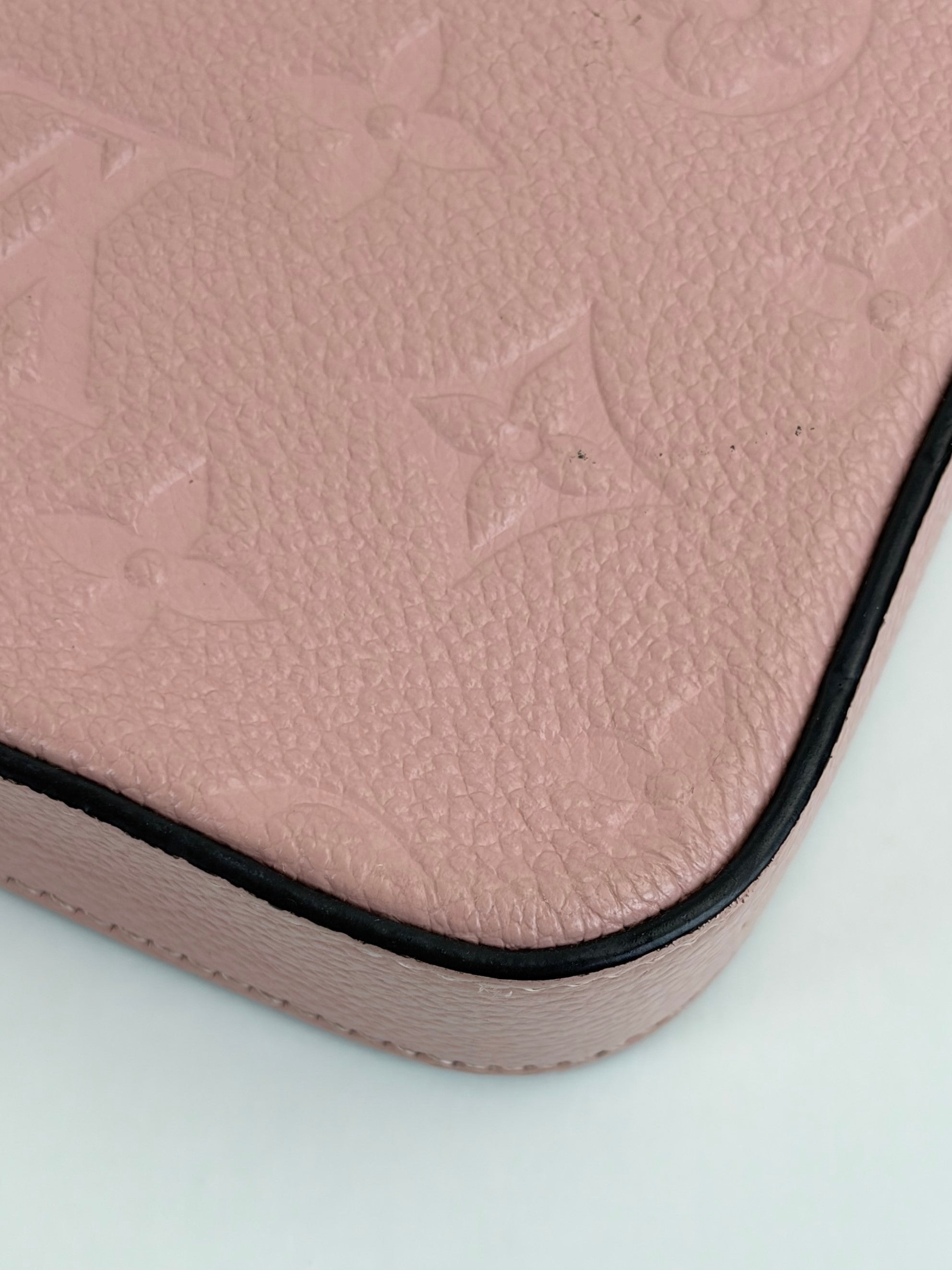 Louis Vuitton Pouder pink monogram empriente leather Felicie pochette