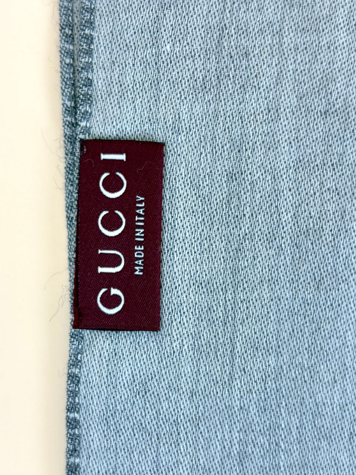 Gucci grey lead GG Scarf