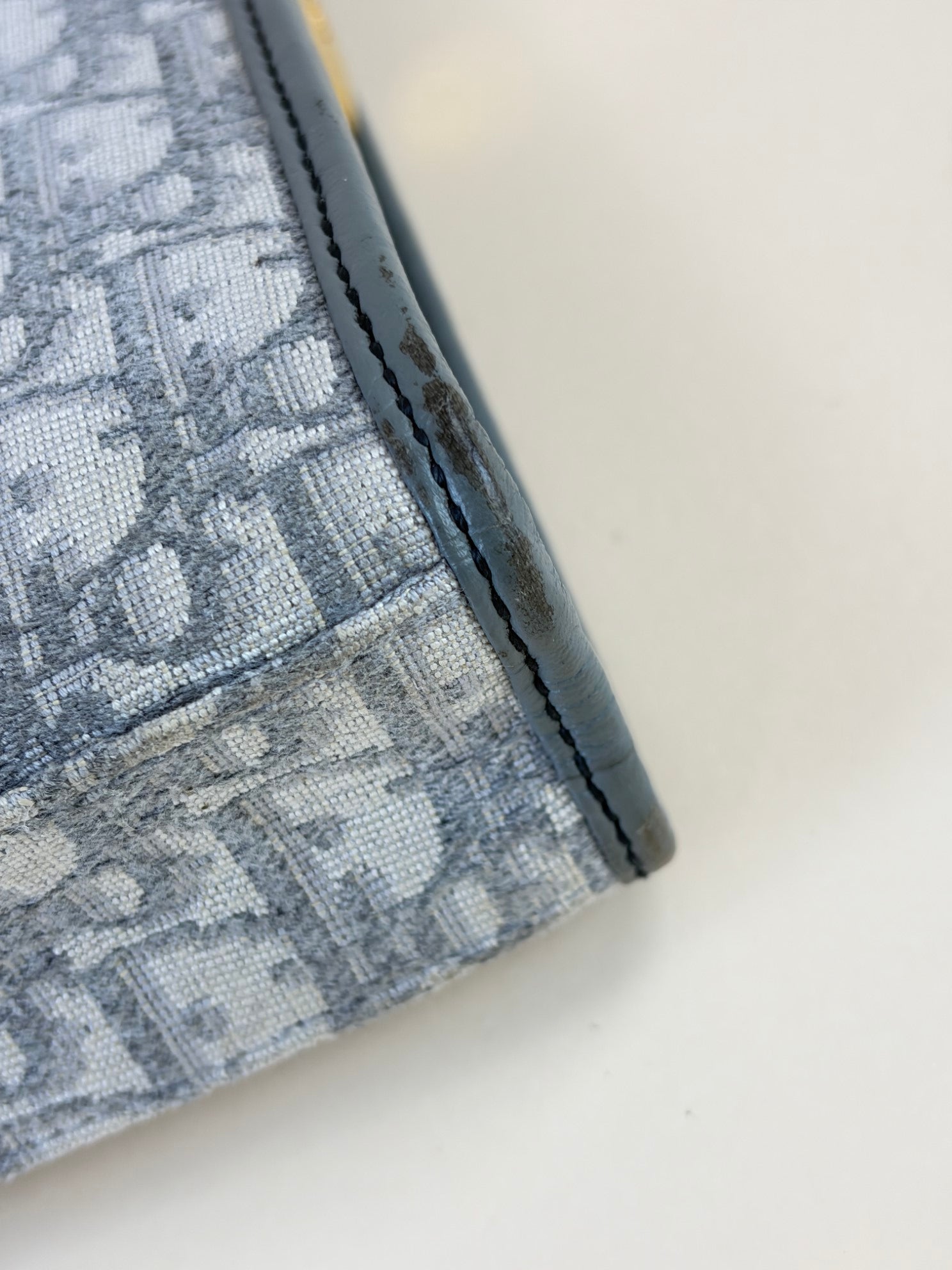 Christian Dior Gray Oblique 30 Montaigne Pouch