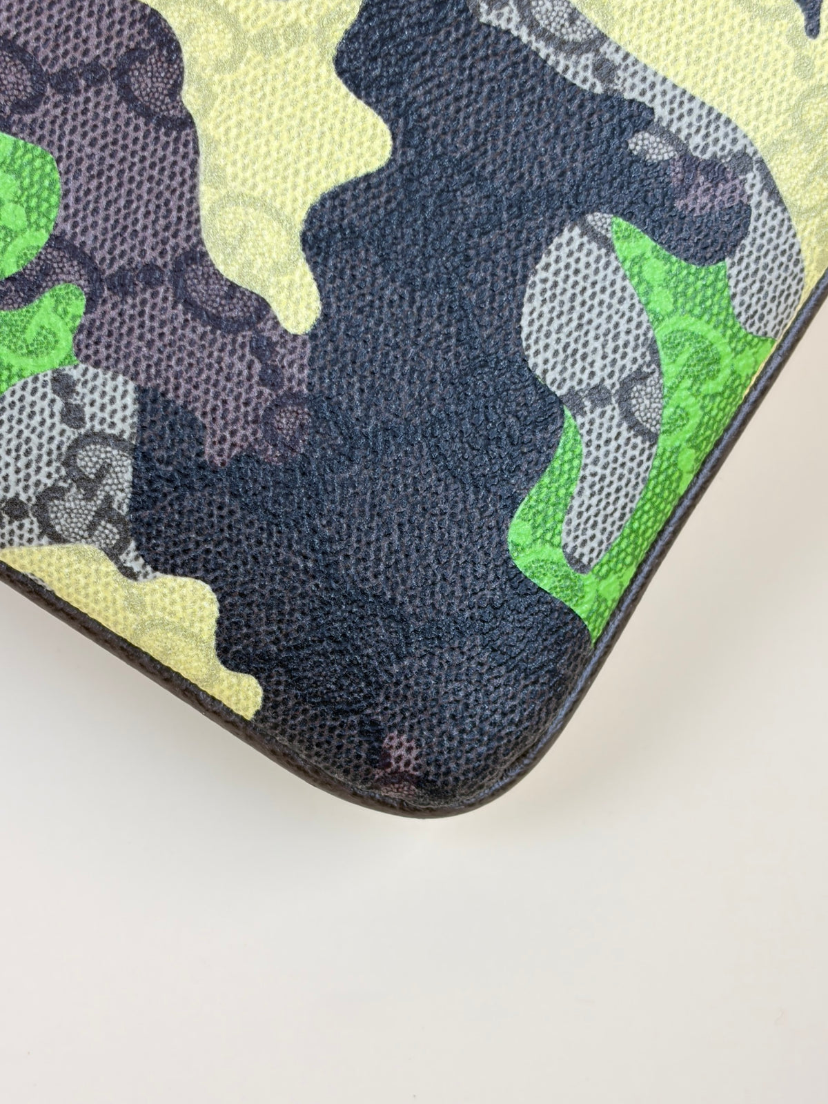 Gucci yellow/green GG supreme canvas camouflage pouch