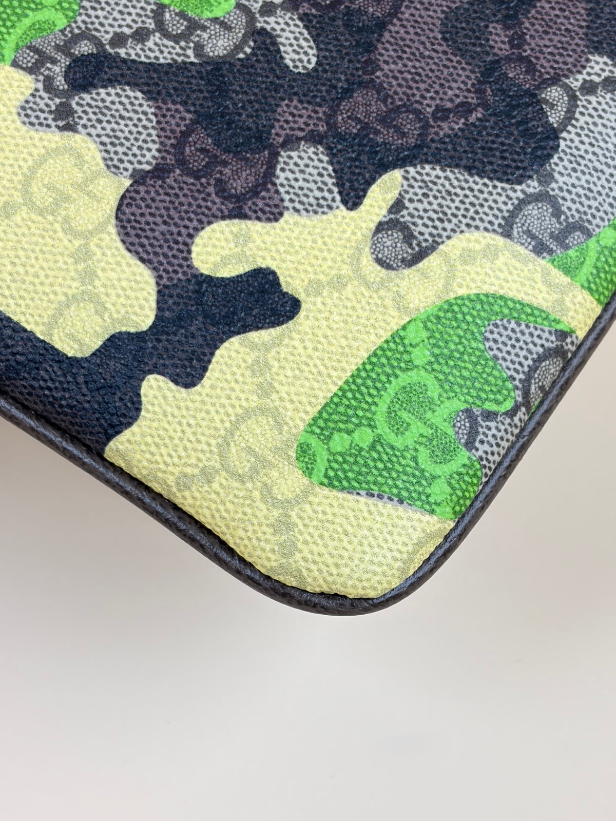 Gucci yellow/green GG supreme canvas camouflage pouch